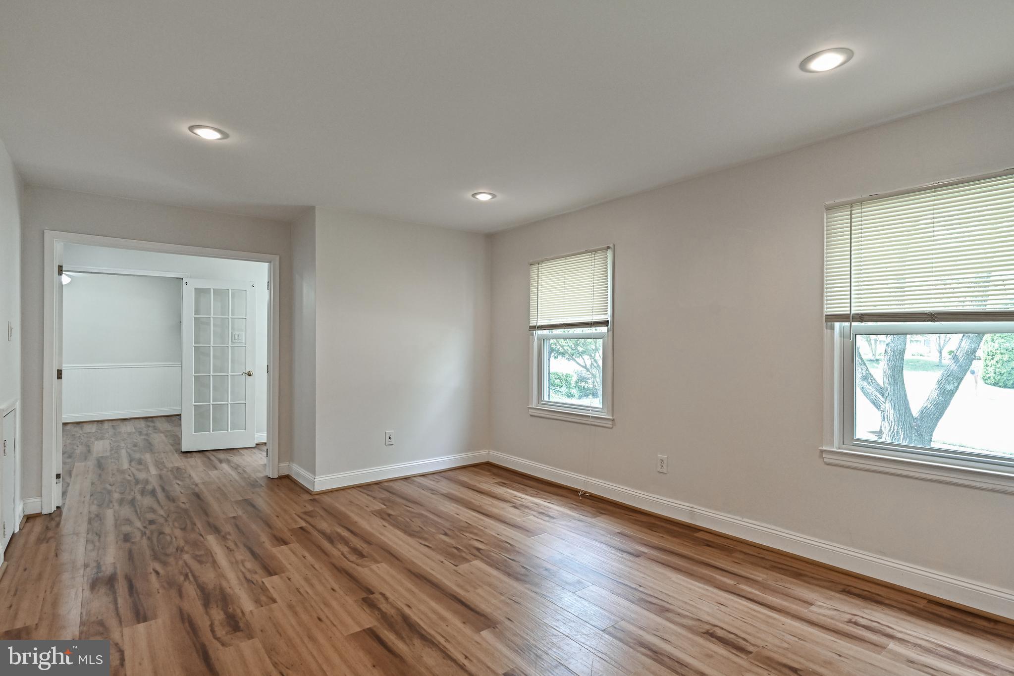 STERLING  PARK - Residential