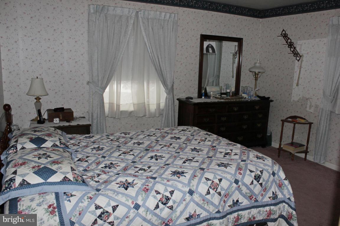 ABBEYVILLE MANOR - Residential