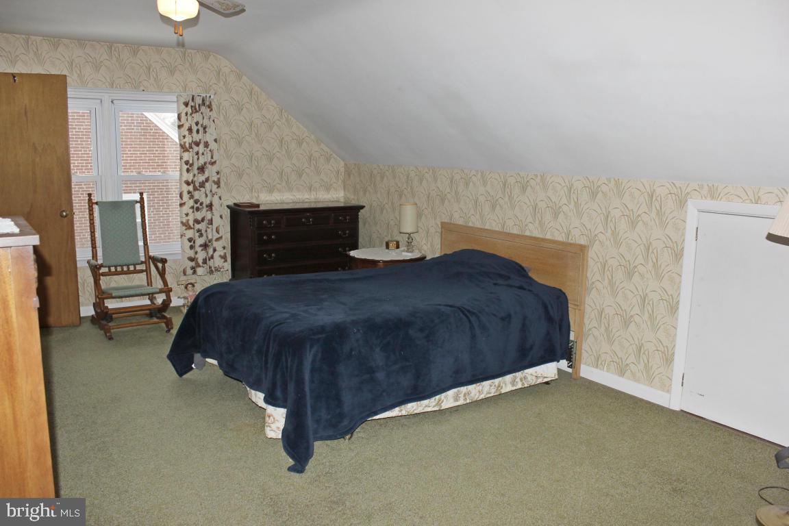 ABBEYVILLE MANOR - Residential