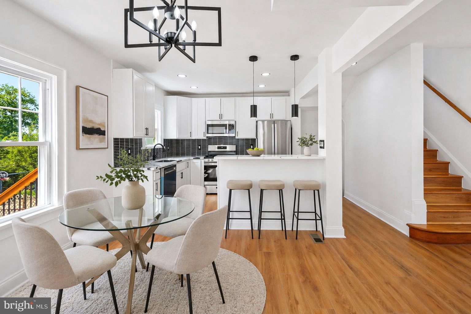 WHITELEY - Residential