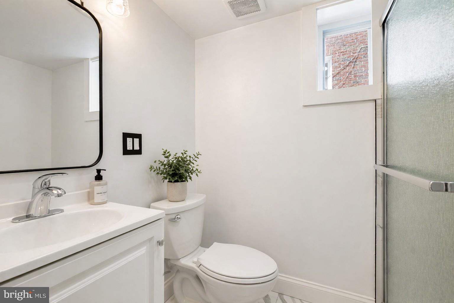 WHITELEY - Residential