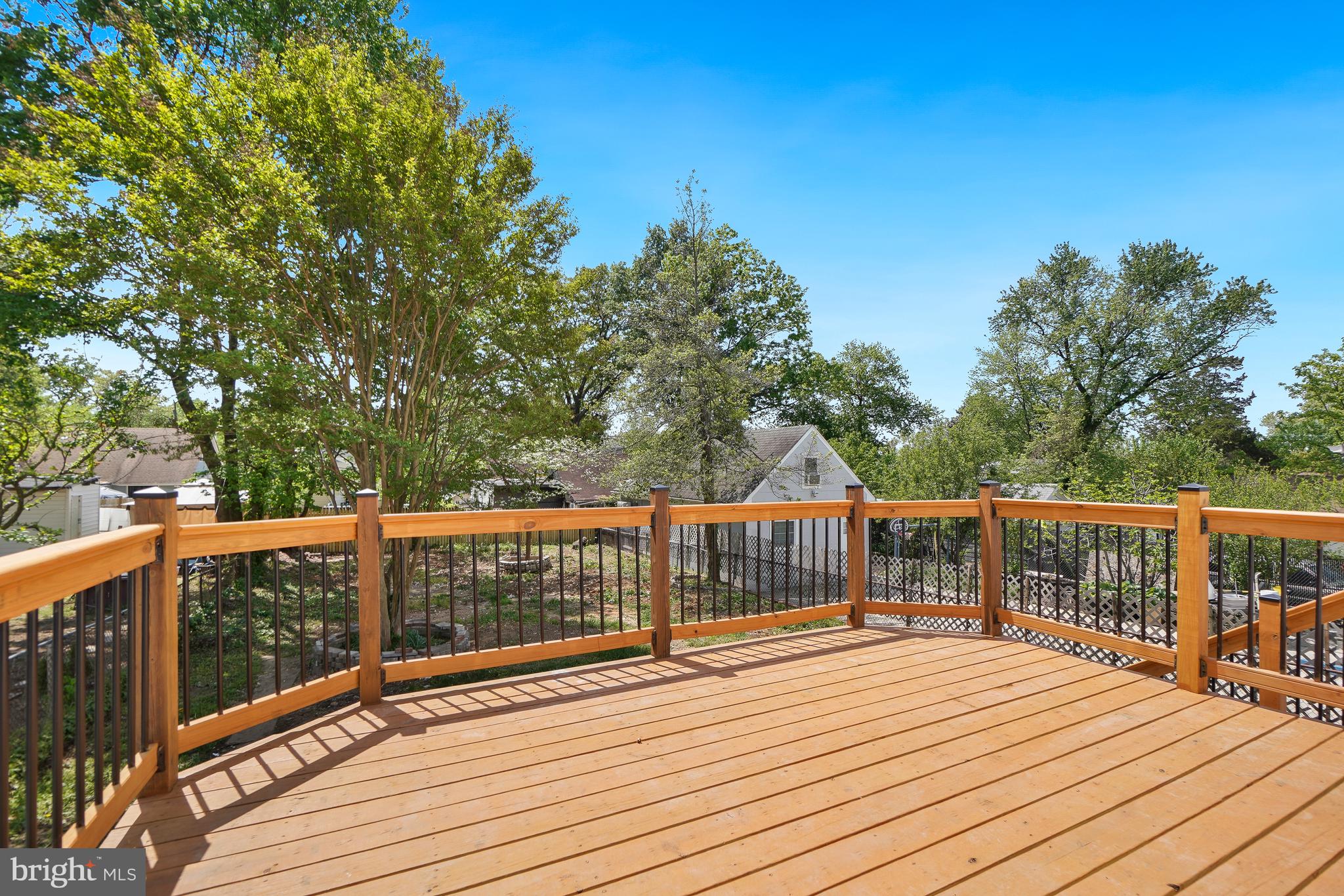 WHITELEY - Residential