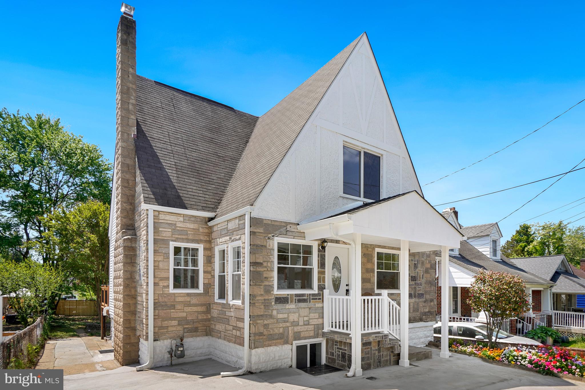 WHITELEY - Residential