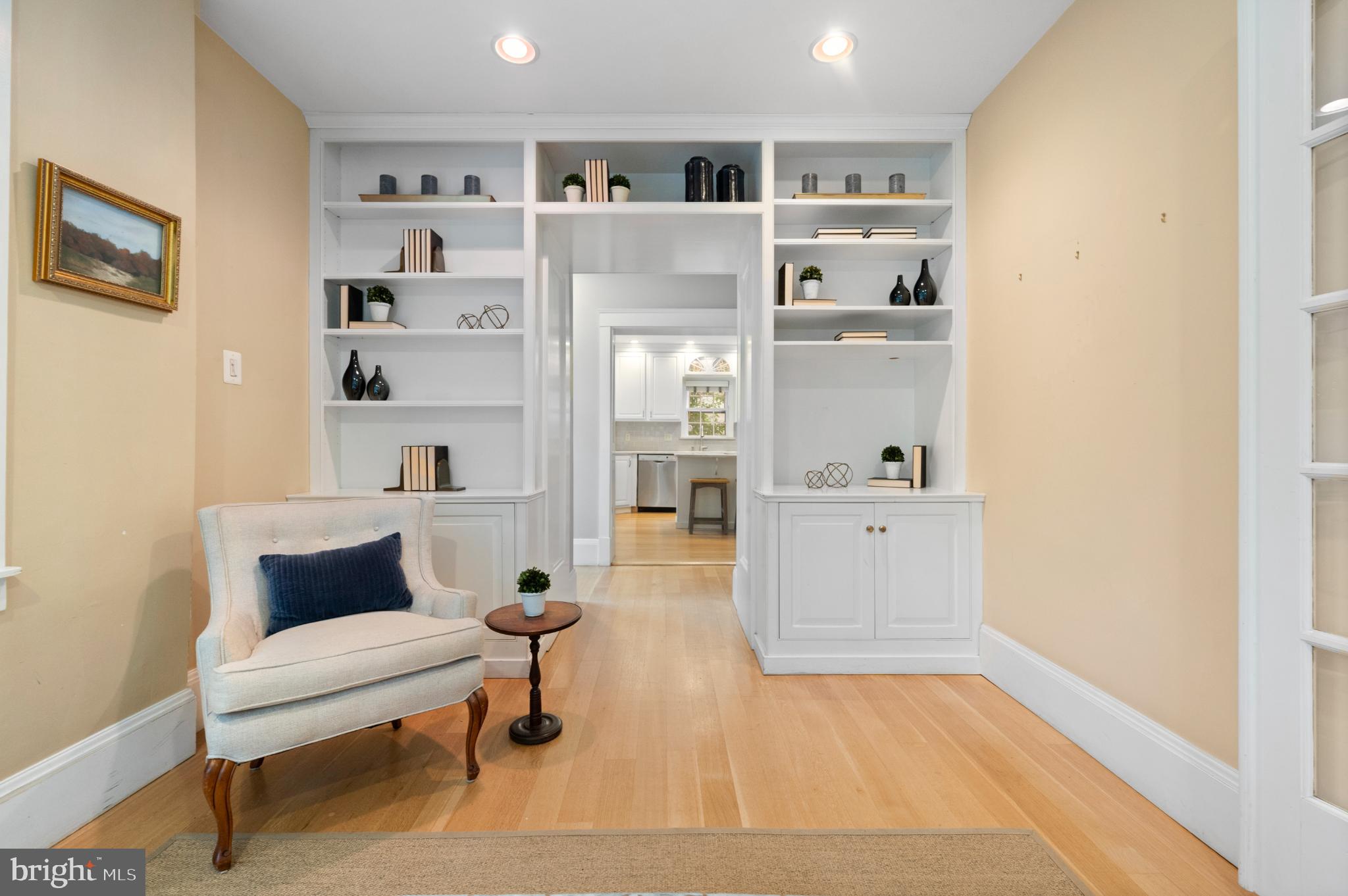 SOUTH WAYNE - Residential