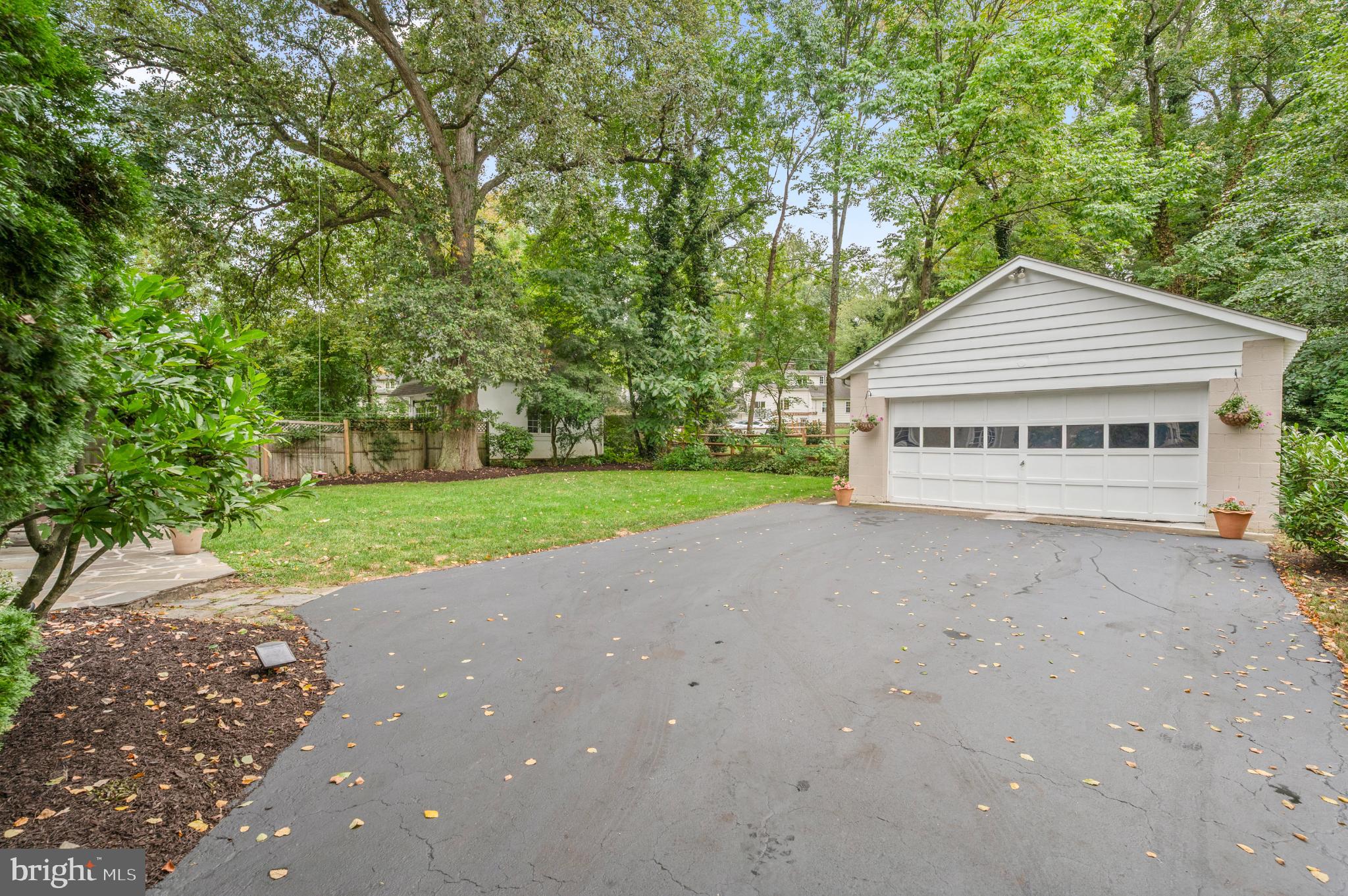 SOUTH WAYNE - Residential