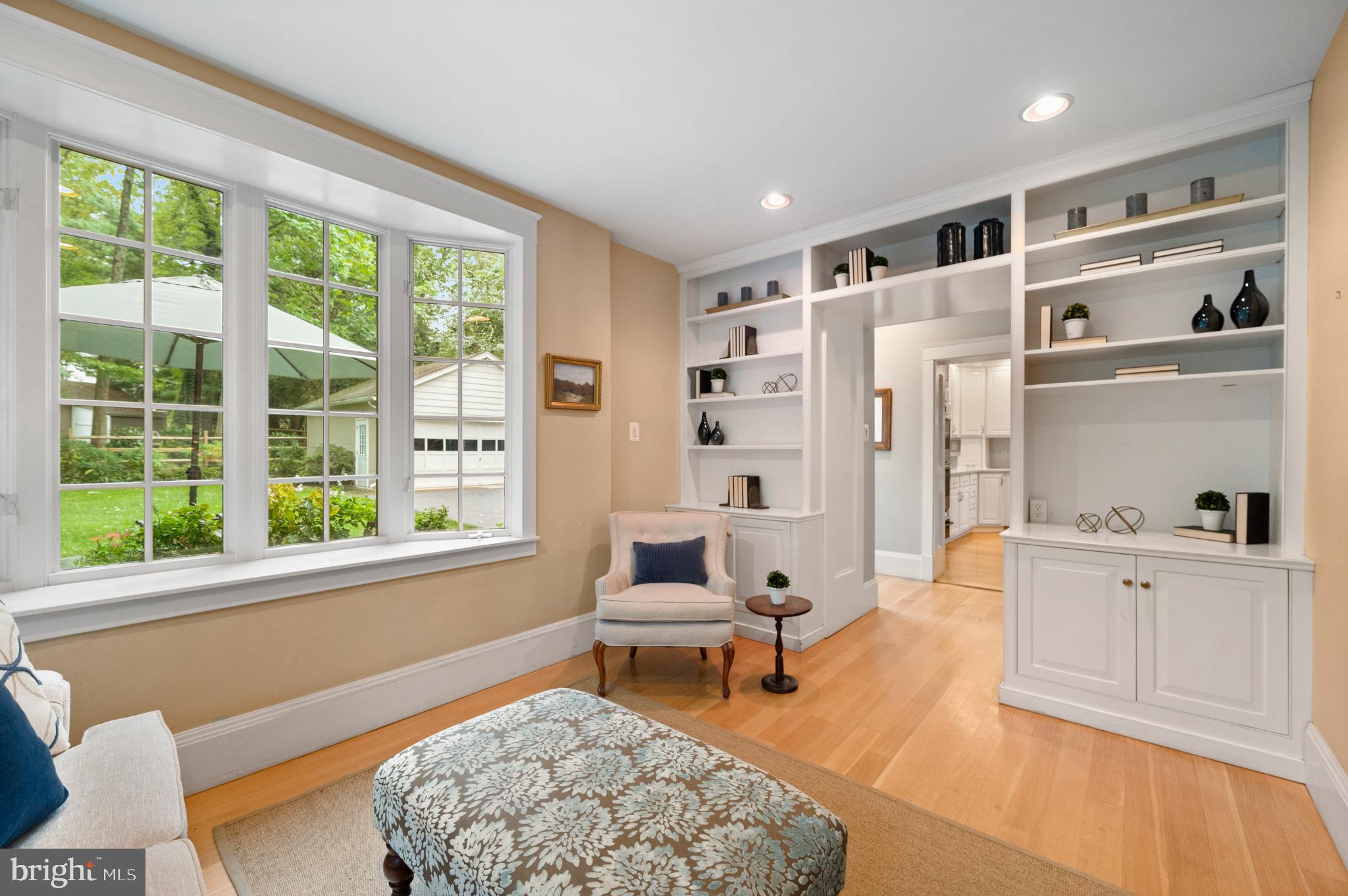 SOUTH WAYNE - Residential