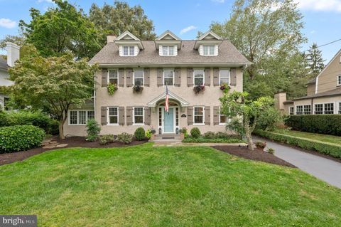 520 BROOKSIDE AVENUE WAYNE PA 19087