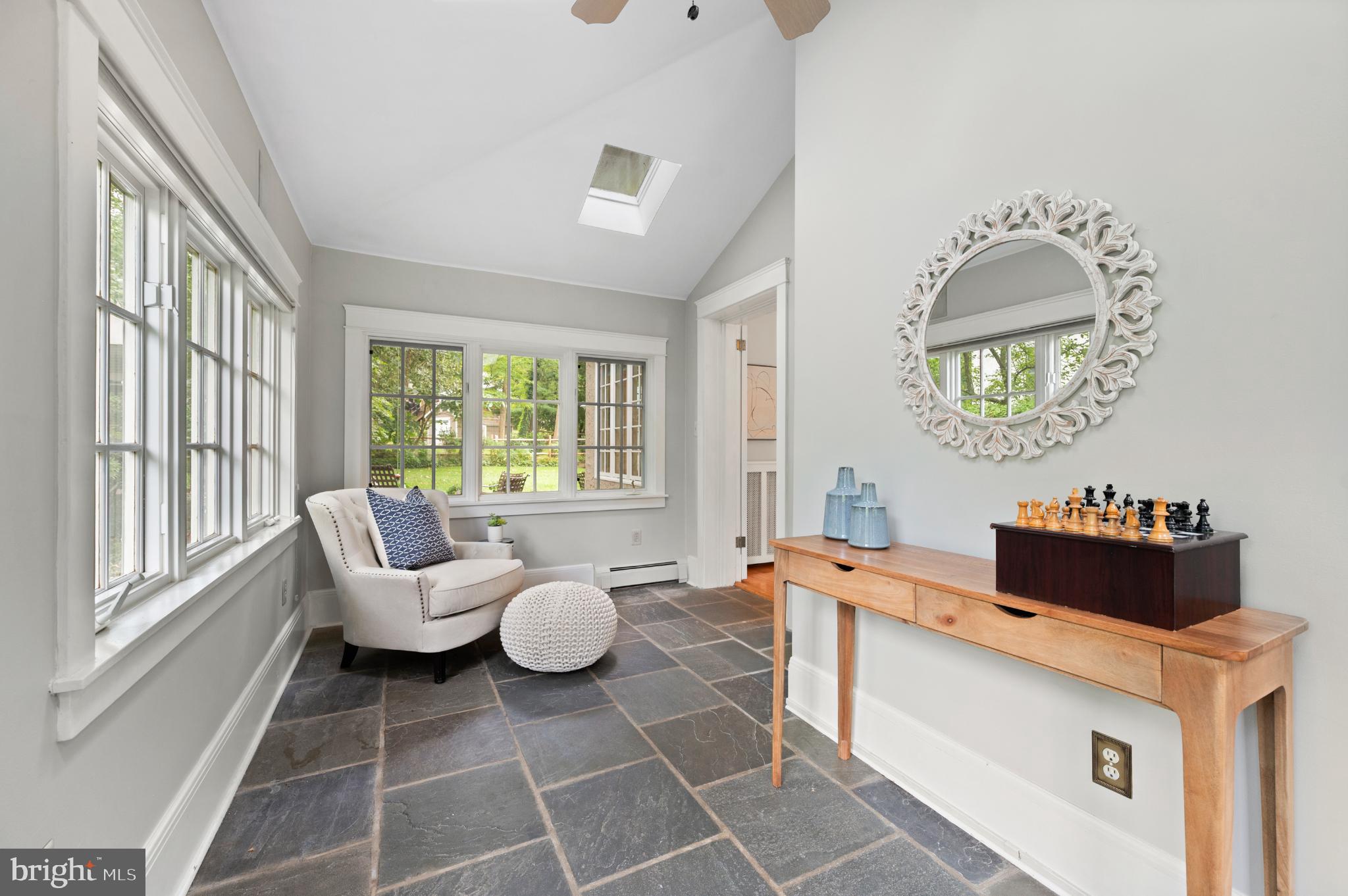 SOUTH WAYNE - Residential