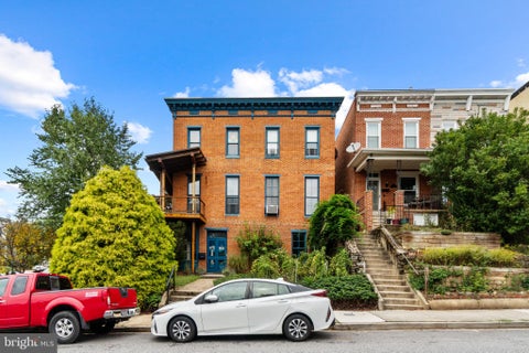 Photo of 1028 W 38th Street, BALTIMORE, MD 21211 (MLS # MDBA2232042)