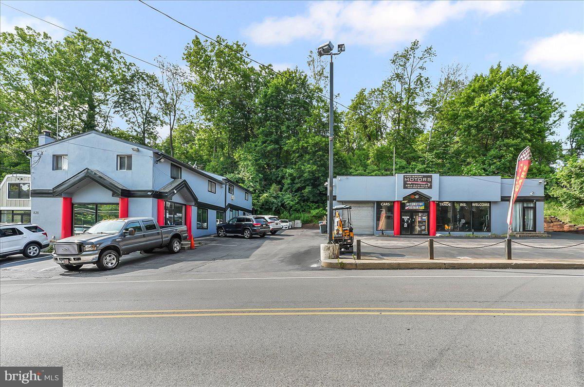 828 MATSONFORD ROAD