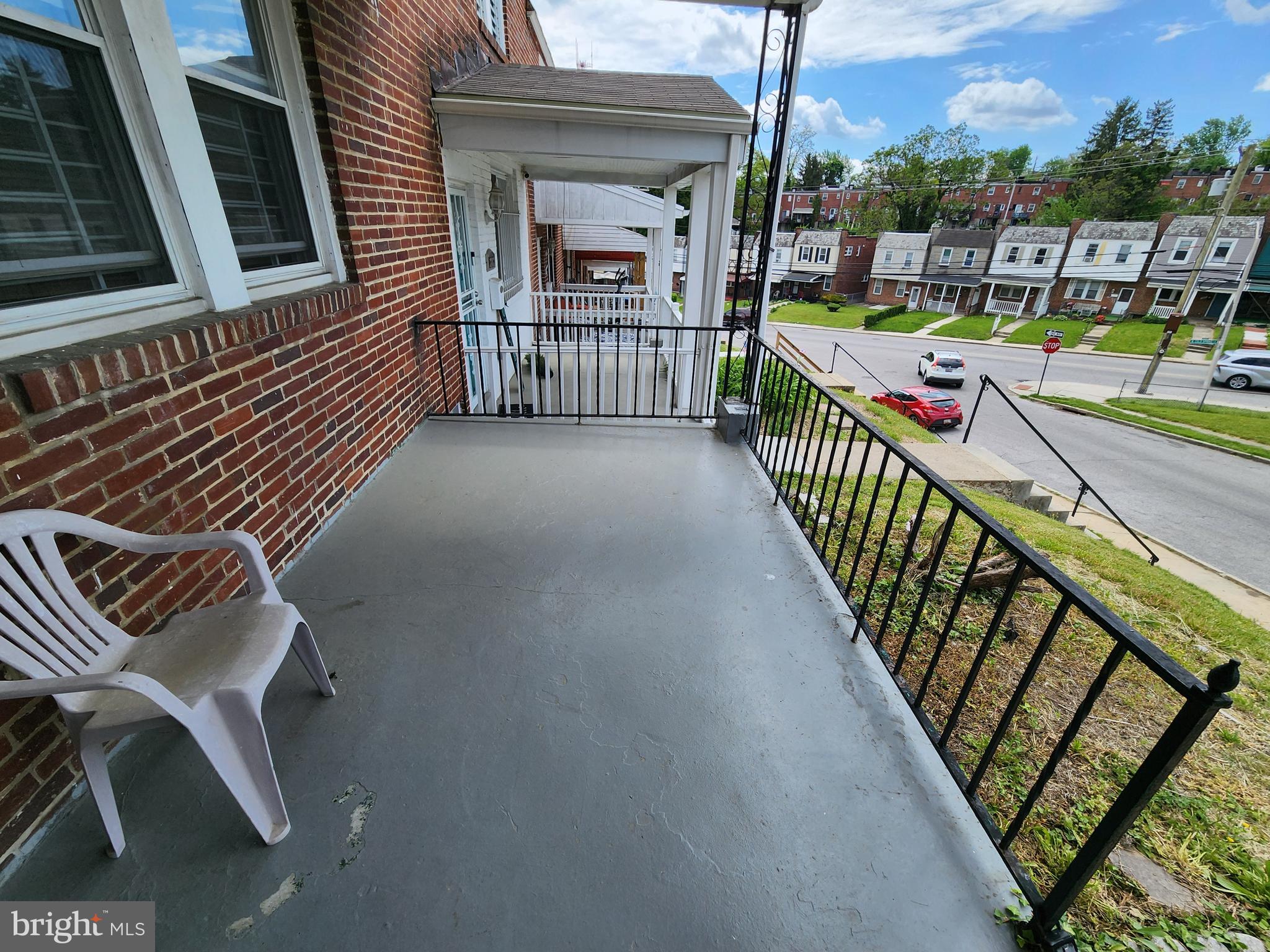 2814 OAKFORD AVENUE