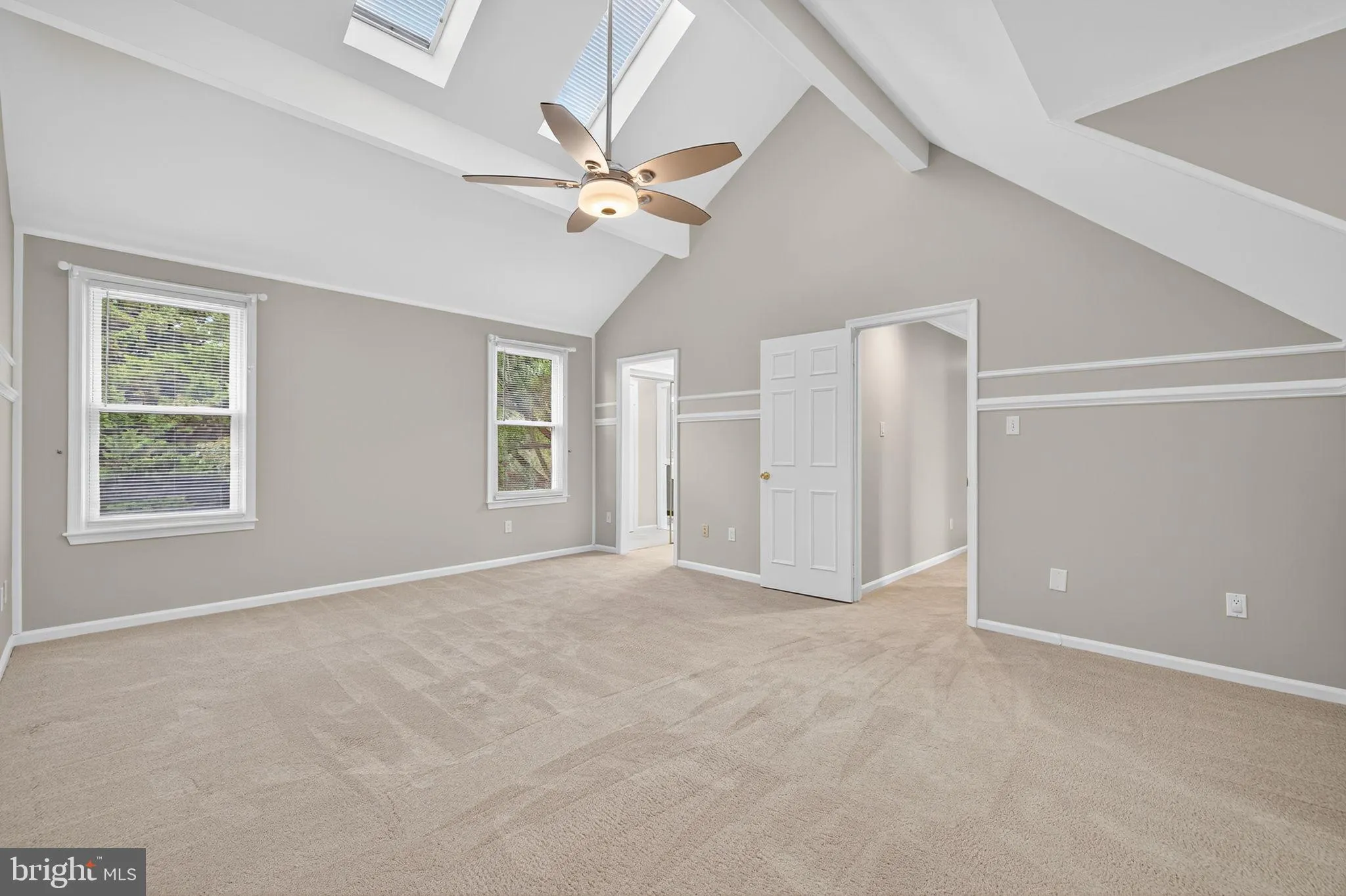 Fairfax, Virginia 22033, United States, 4 Bedrooms Bedrooms, ,4 BathroomsBathrooms,Residential,Coming Soon,224319