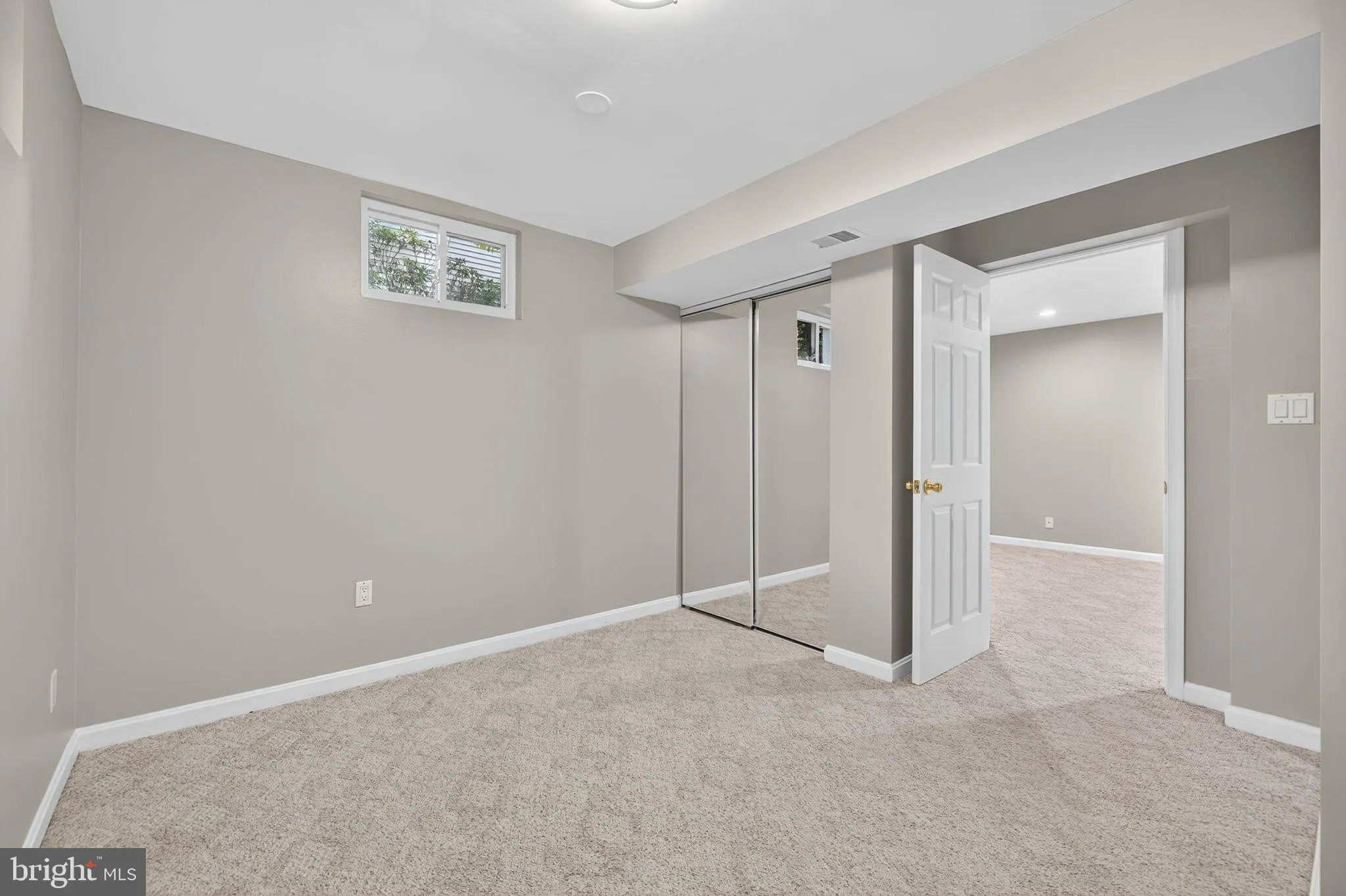 Fairfax, Virginia 22033, United States, 4 Bedrooms Bedrooms, ,4 BathroomsBathrooms,Residential,Coming Soon,224319