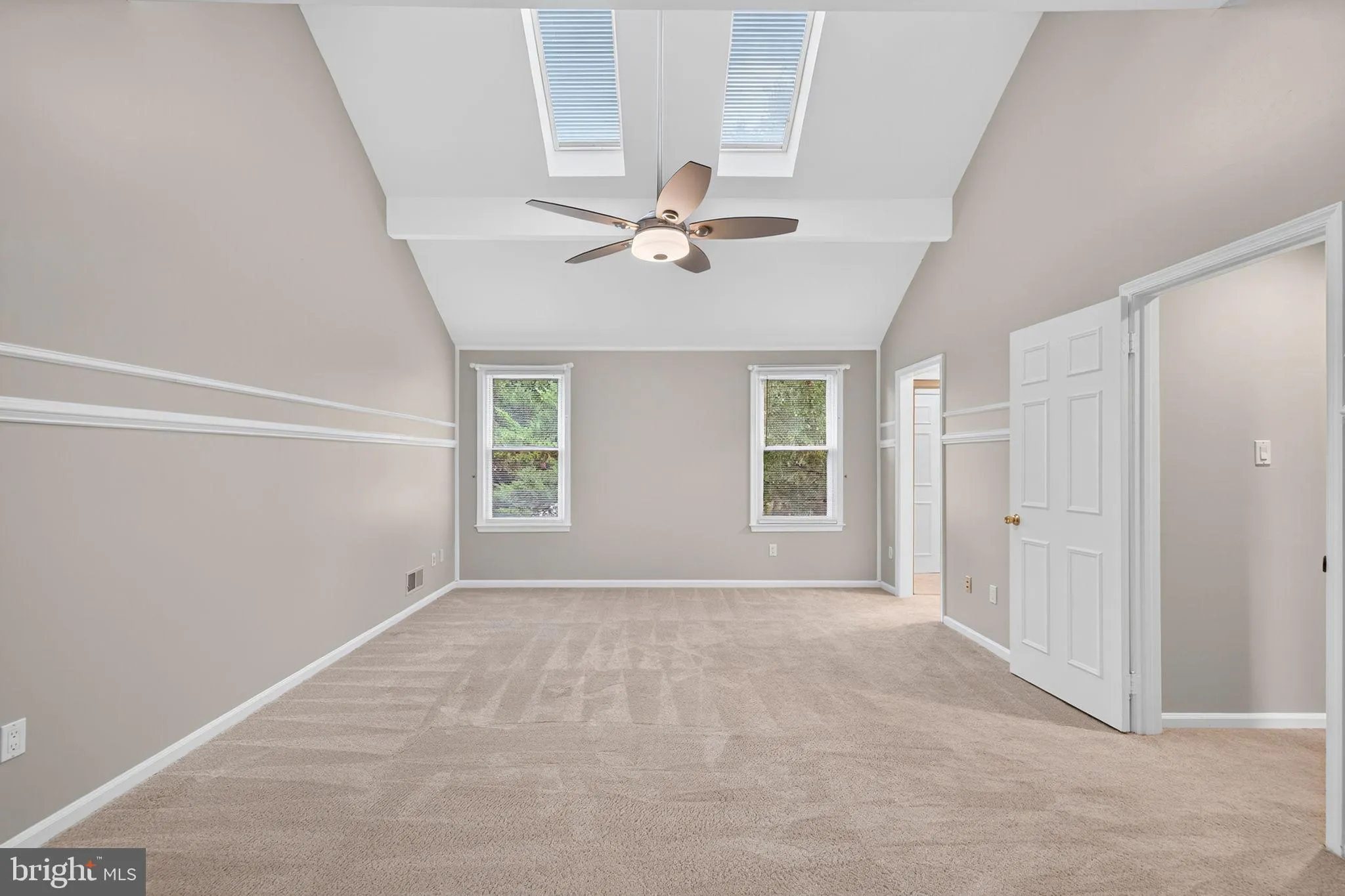 Fairfax, Virginia 22033, United States, 4 Bedrooms Bedrooms, ,4 BathroomsBathrooms,Residential,Coming Soon,224319