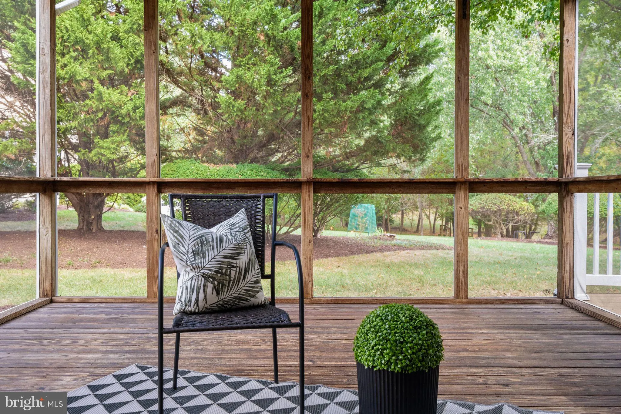 Fairfax, Virginia 22033, United States, 4 Bedrooms Bedrooms, ,4 BathroomsBathrooms,Residential,Coming Soon,224319