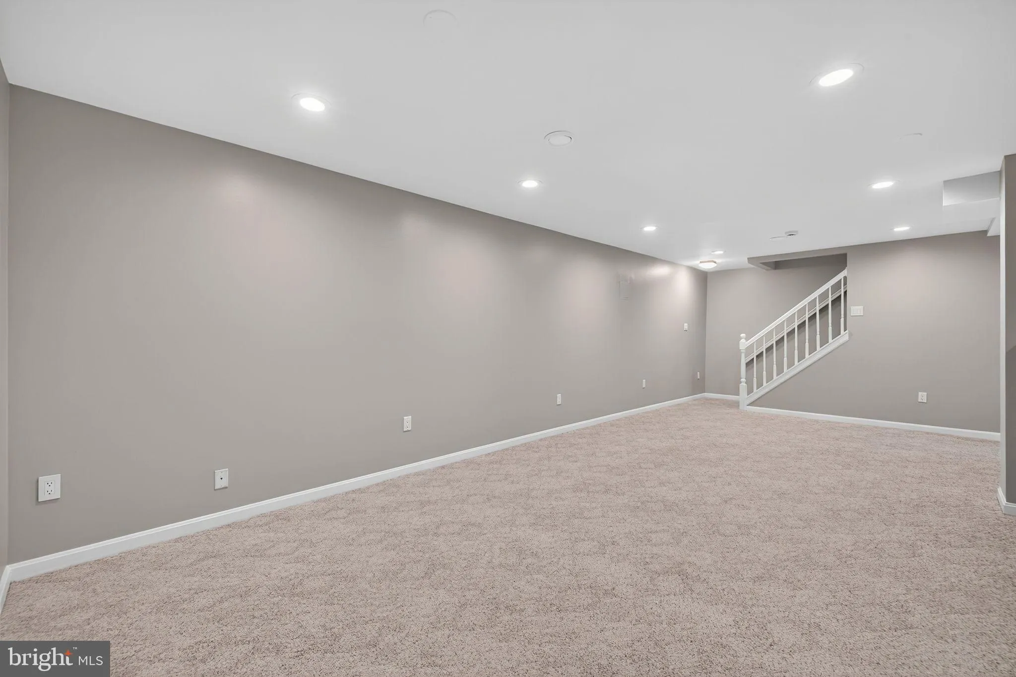 Fairfax, Virginia 22033, United States, 4 Bedrooms Bedrooms, ,4 BathroomsBathrooms,Residential,Coming Soon,224319