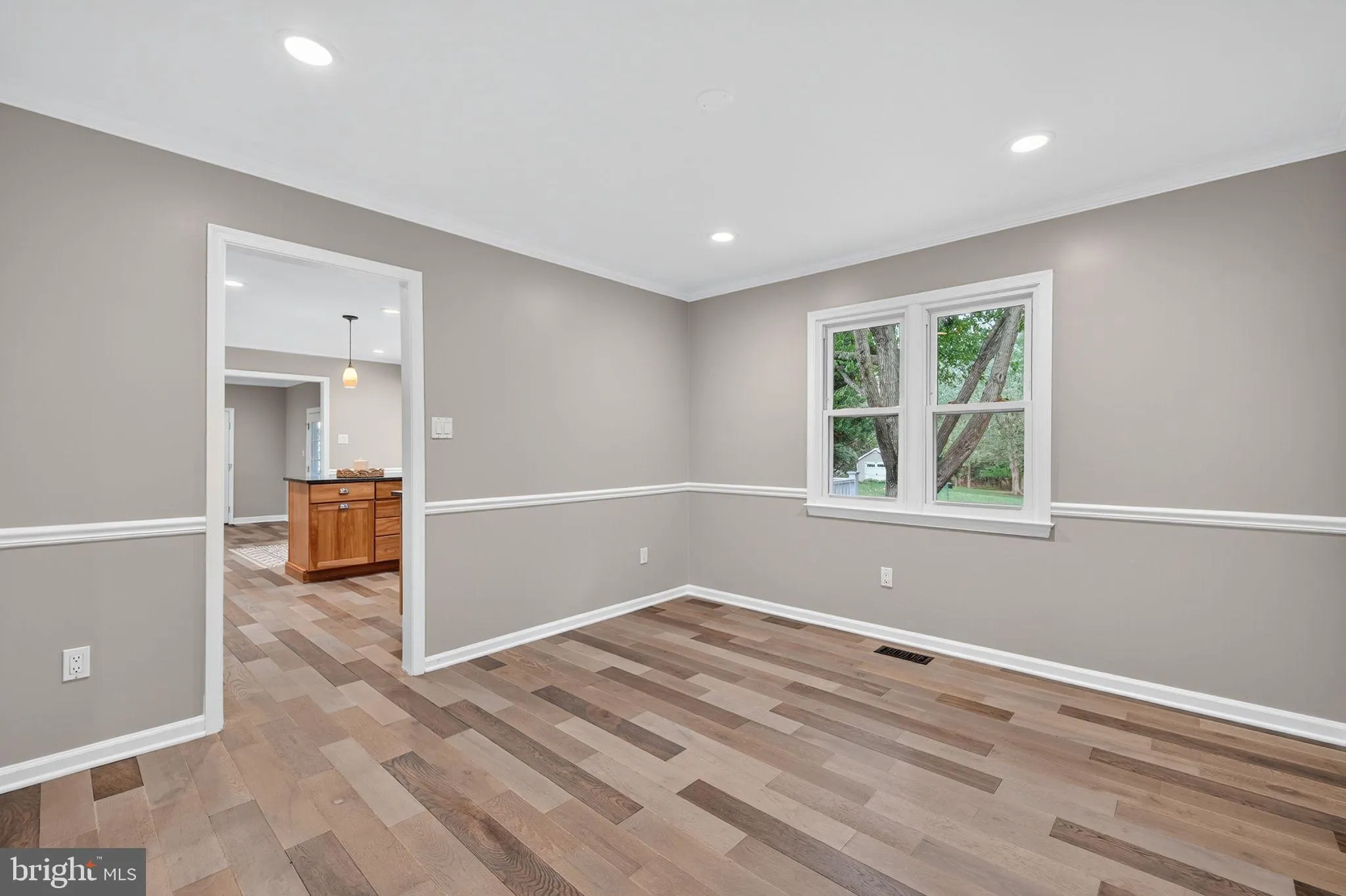 Fairfax, Virginia 22033, United States, 4 Bedrooms Bedrooms, ,4 BathroomsBathrooms,Residential,Coming Soon,224319