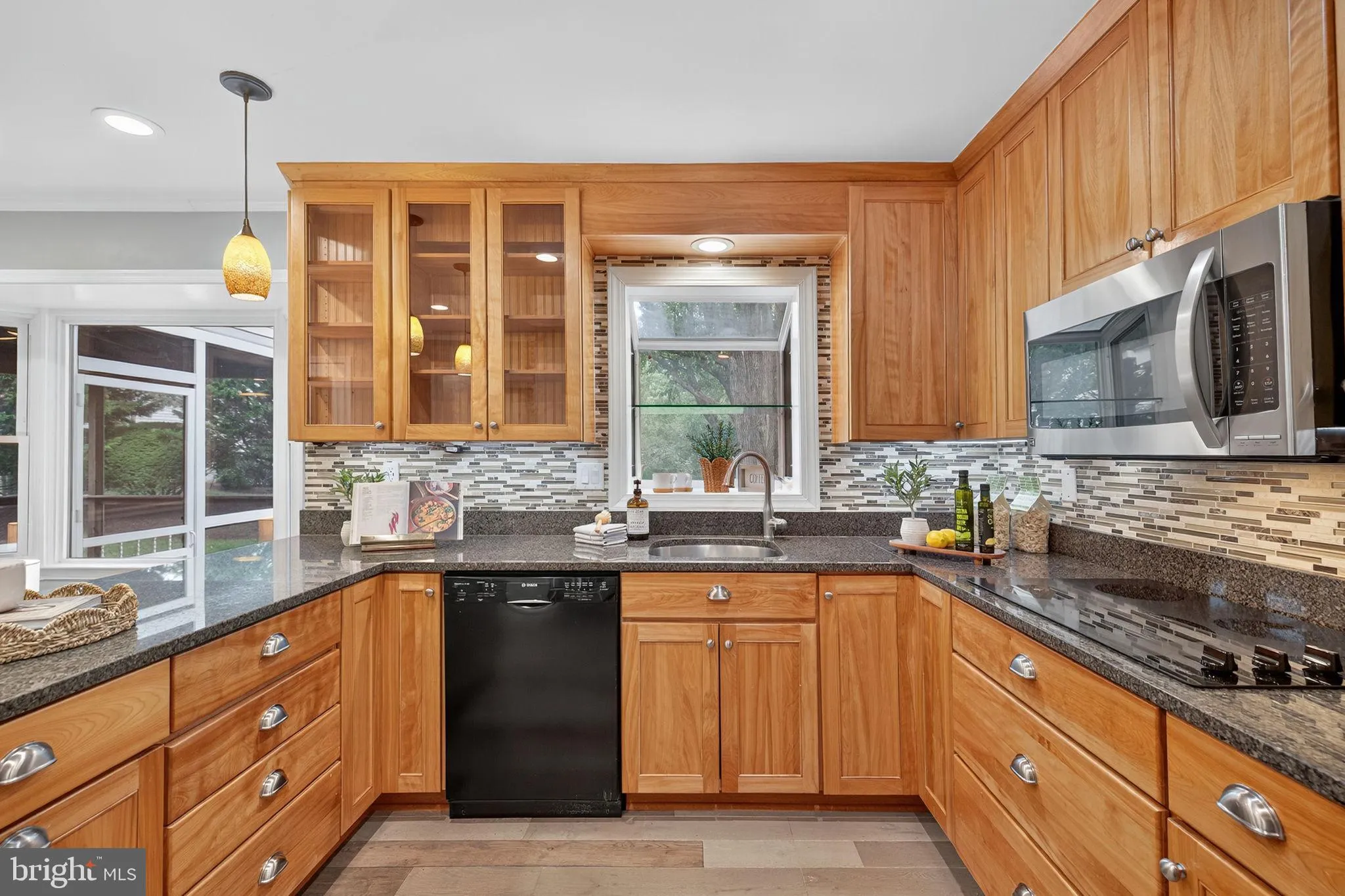 Fairfax, Virginia 22033, United States, 4 Bedrooms Bedrooms, ,4 BathroomsBathrooms,Residential,Coming Soon,224319