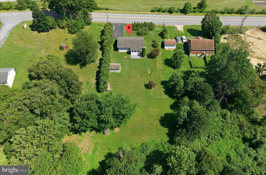 1113 S Dupont Highway, New Castle, DE 19720