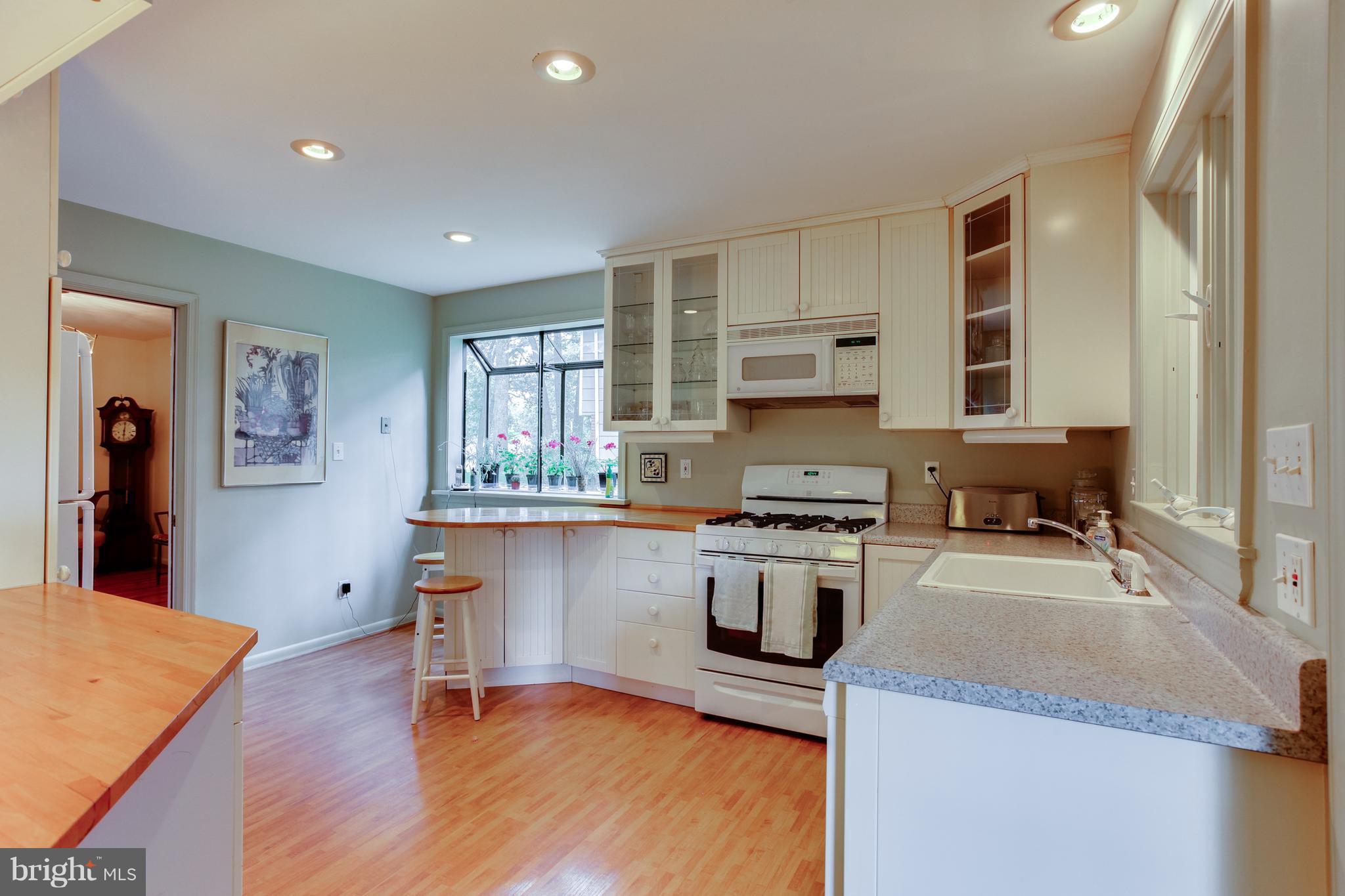 OAKLEIGH FOREST - Residential