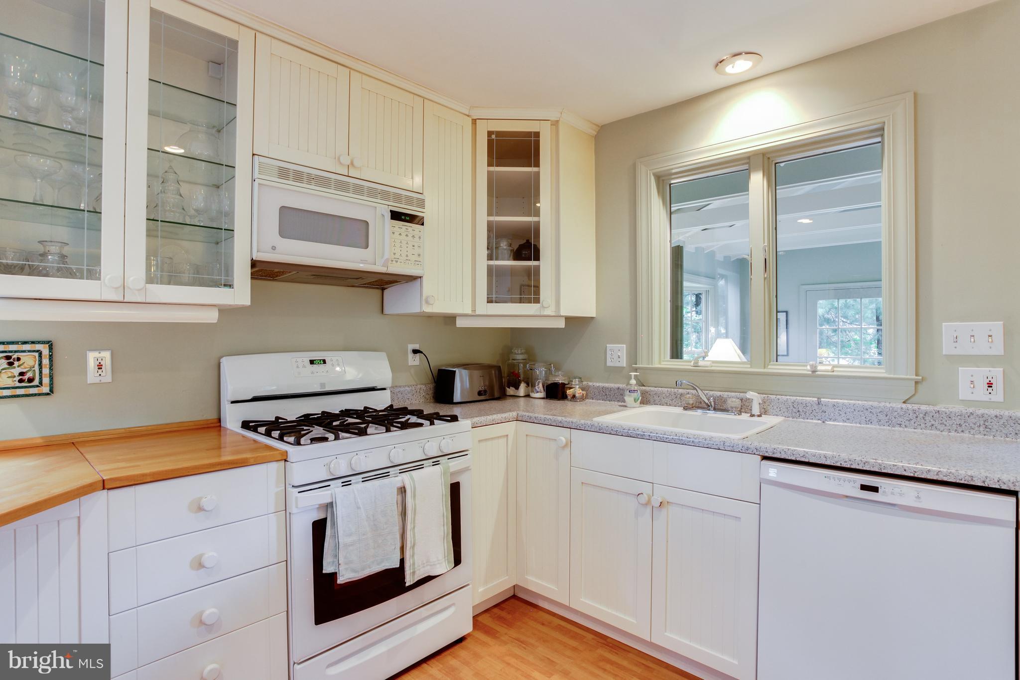 OAKLEIGH FOREST - Residential