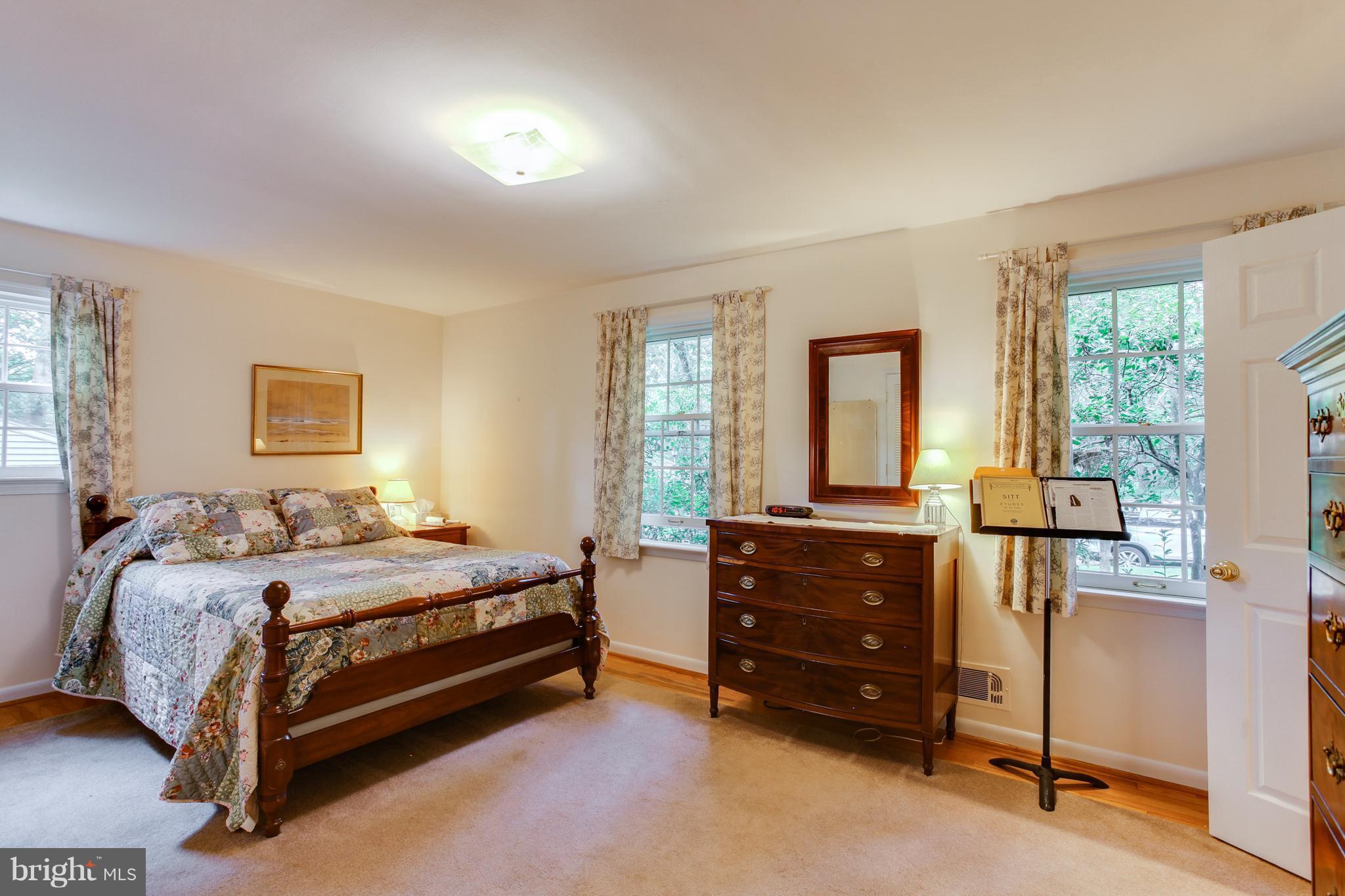 OAKLEIGH FOREST - Residential