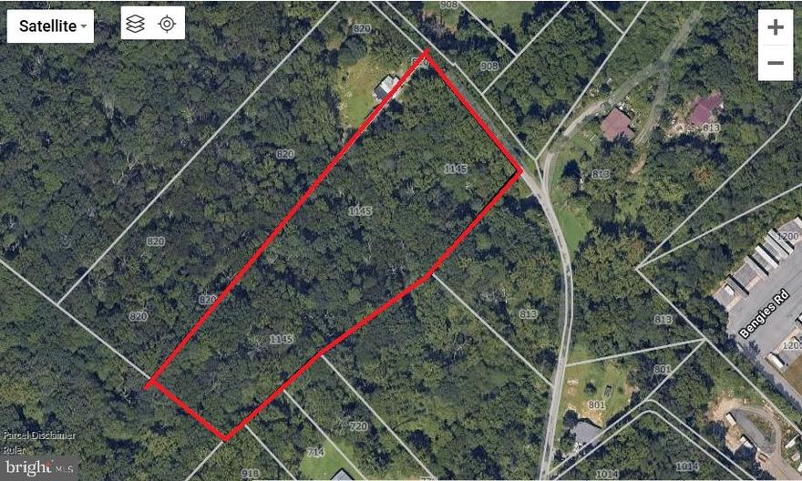 Spacious 3.56-acre lot in the heart of Middle River, nestled off Bengies Rd. Perfect for building your dream home or exploring investment opportunities, this residential-zoned parcel offers privacy with convenient access to shops, schools, and major routes. Endless potential awaits—verify buildability and zoning details independently. Accessible via public road. Seller and broker make no guarantees. See photos for more details!