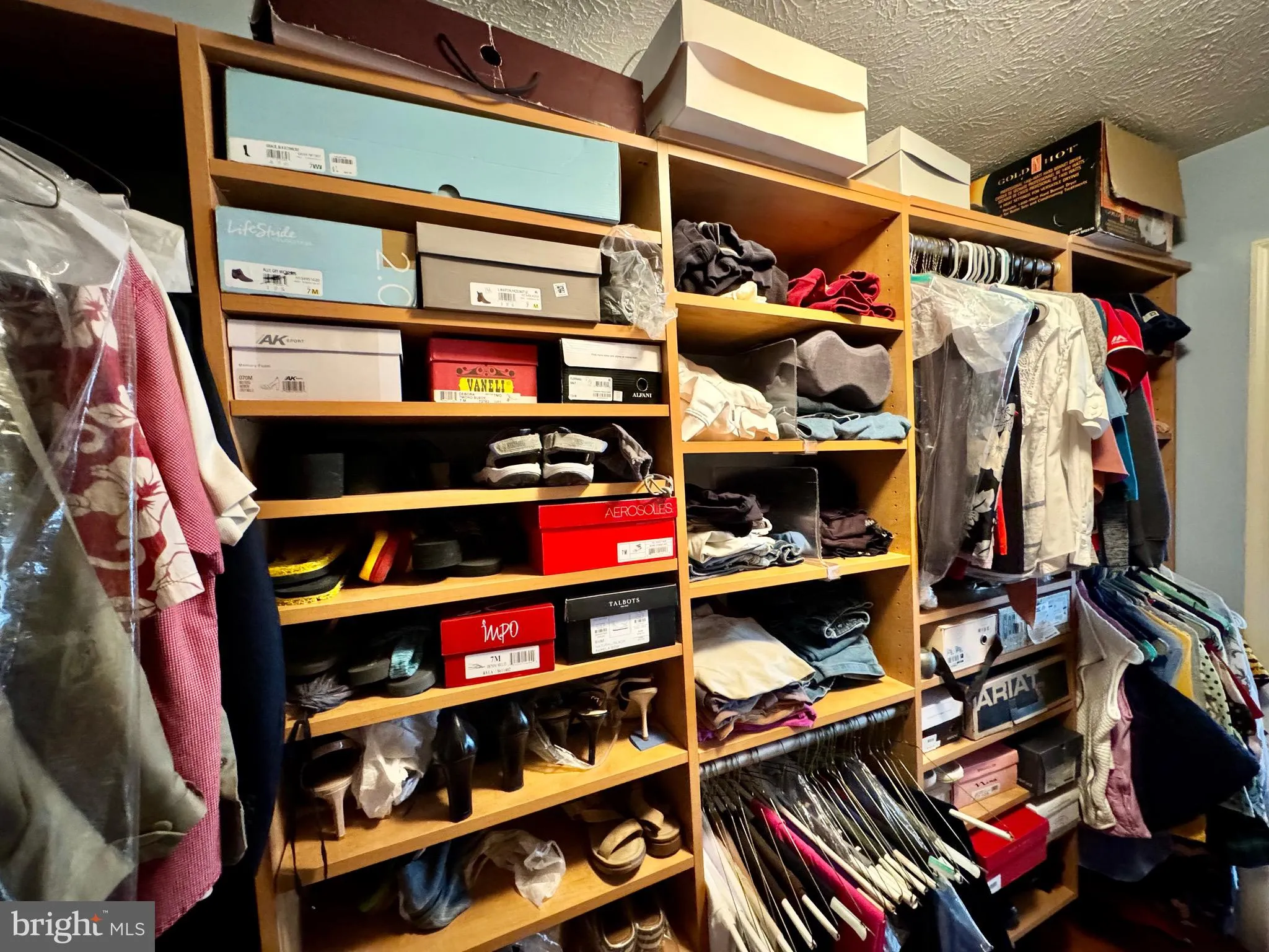 Upper Marlboro, Maryland 20774, United States, 4 Bedrooms Bedrooms, ,4 BathroomsBathrooms,Residential,Active,33253