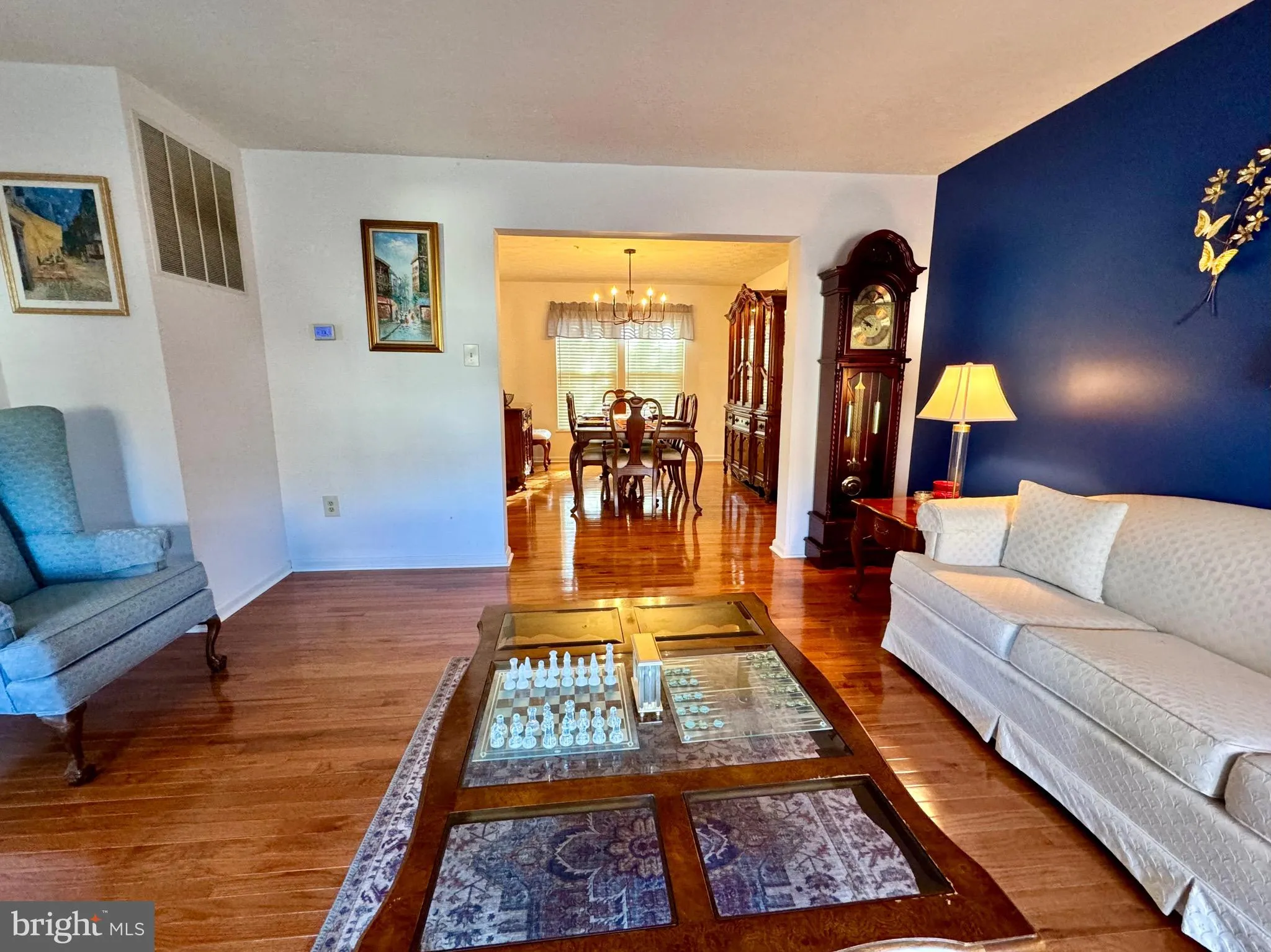 Upper Marlboro, Maryland 20774, United States, 4 Bedrooms Bedrooms, ,4 BathroomsBathrooms,Residential,Active,33253