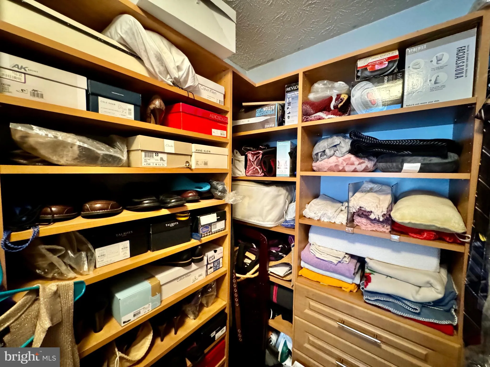 Upper Marlboro, Maryland 20774, United States, 4 Bedrooms Bedrooms, ,4 BathroomsBathrooms,Residential,Active,33253