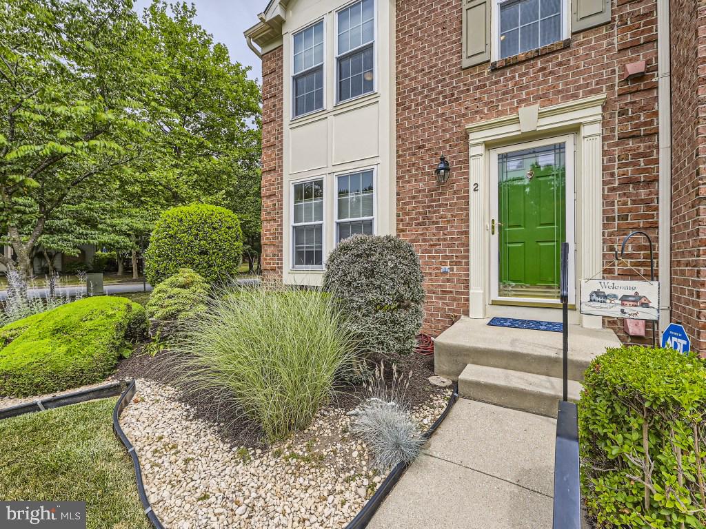 NEWTOWN - Residential