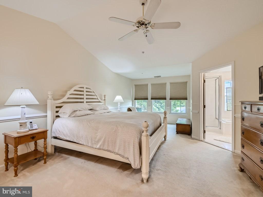 NEWTOWN - Residential