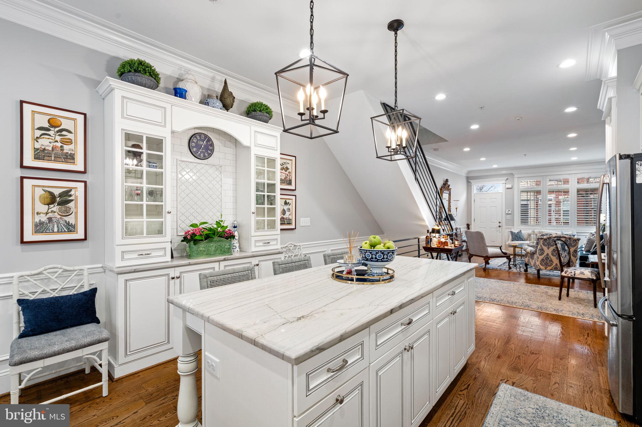 GRADUATE HOSPITAL - Residential