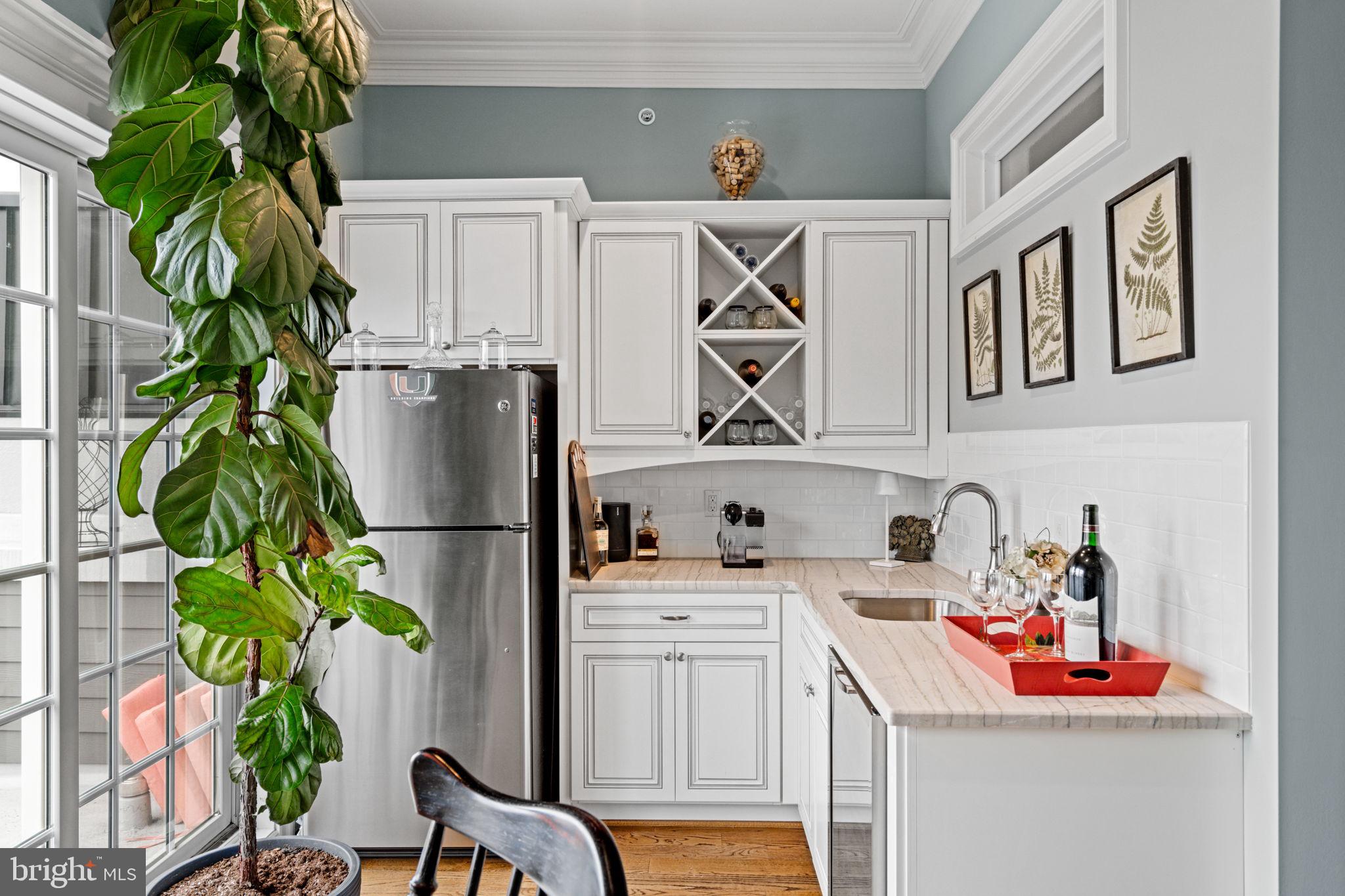 GRADUATE HOSPITAL - Residential