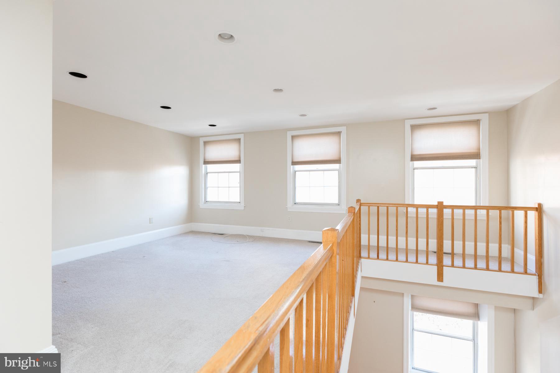 WASHINGTON SQ WEST - Residential Lease