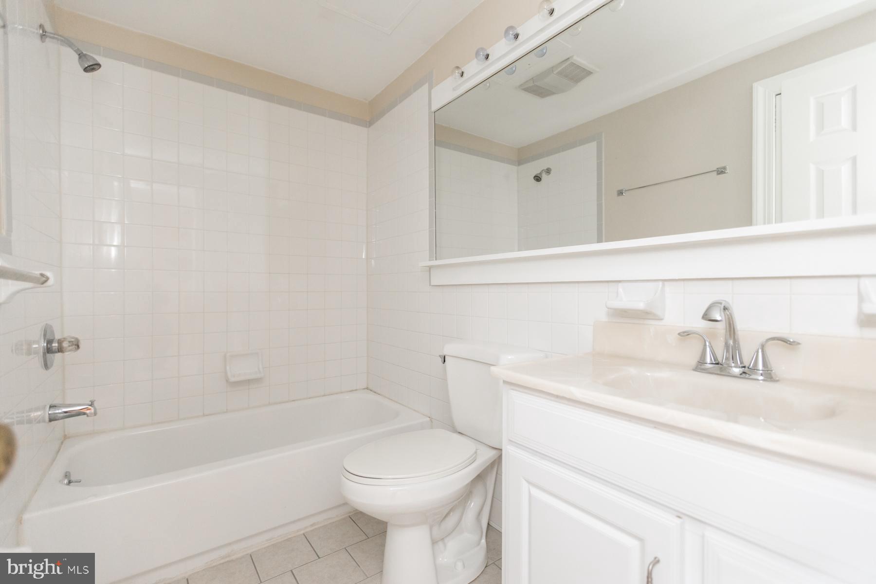 WASHINGTON SQ WEST - Residential Lease