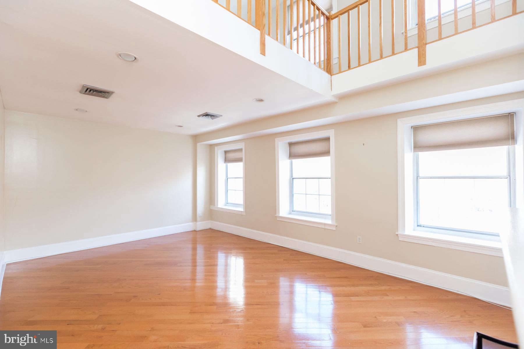 WASHINGTON SQ WEST - Residential Lease