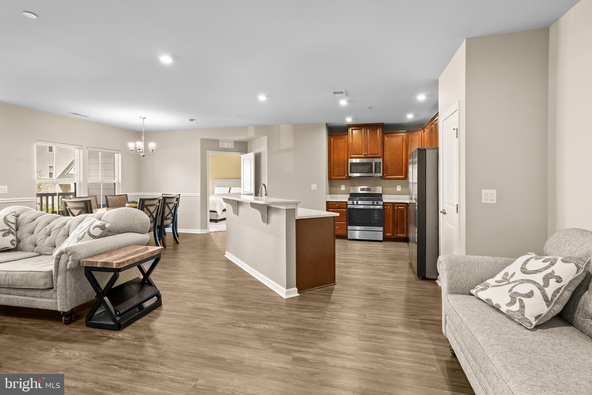 ELLICOTTS RETREAT - Residential