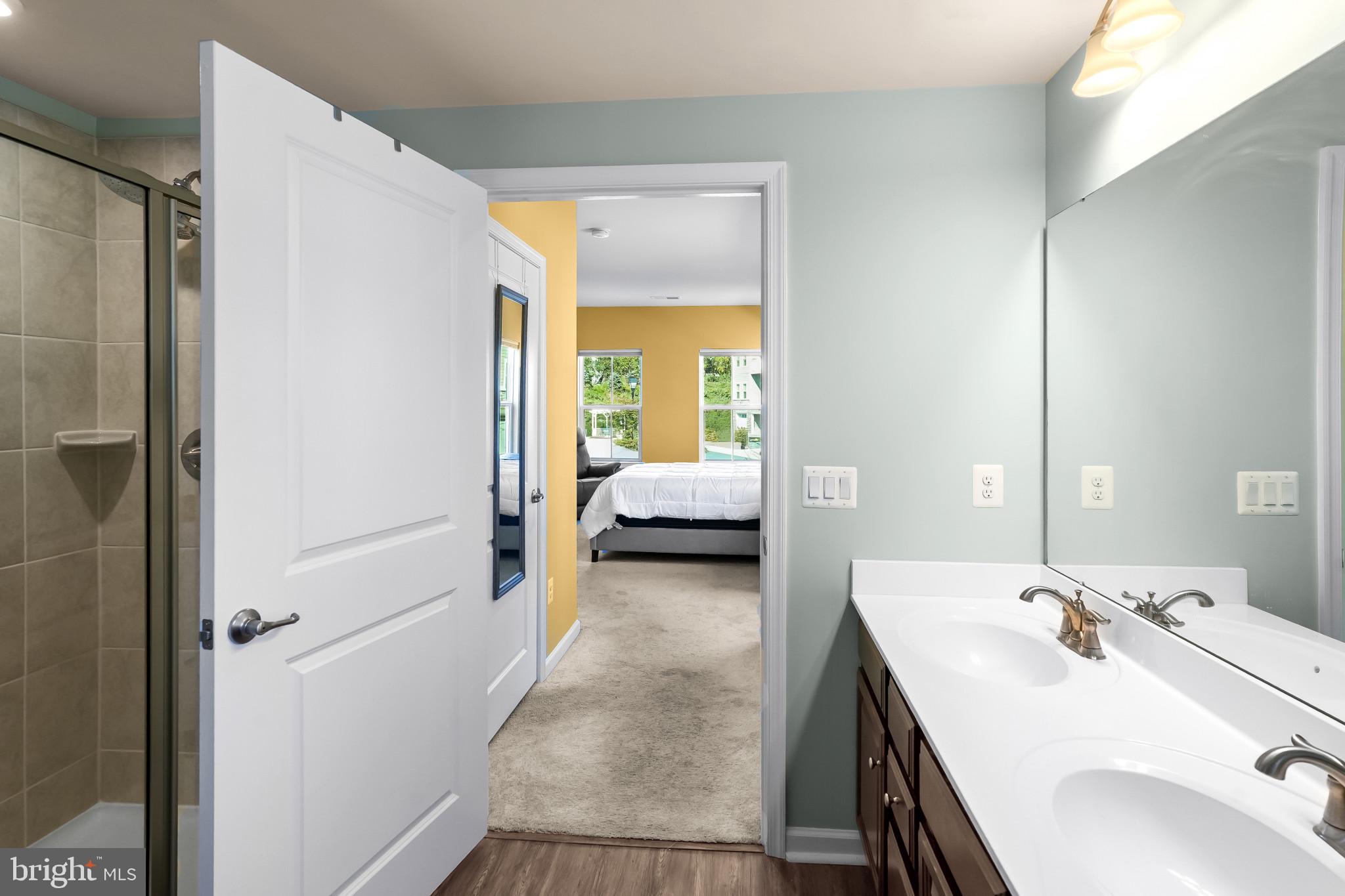 ELLICOTTS RETREAT - Residential