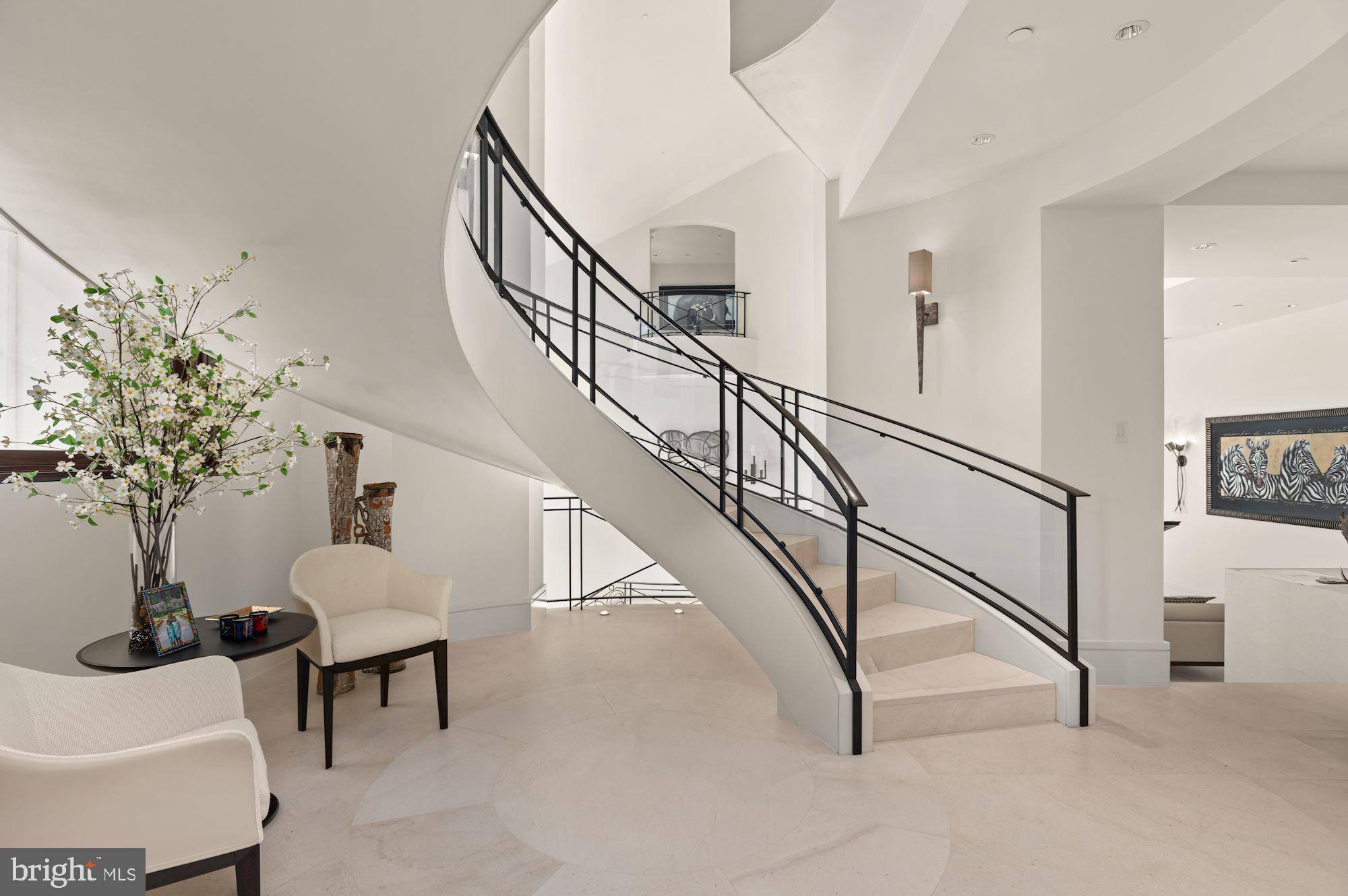 BURNING TREE - Residential