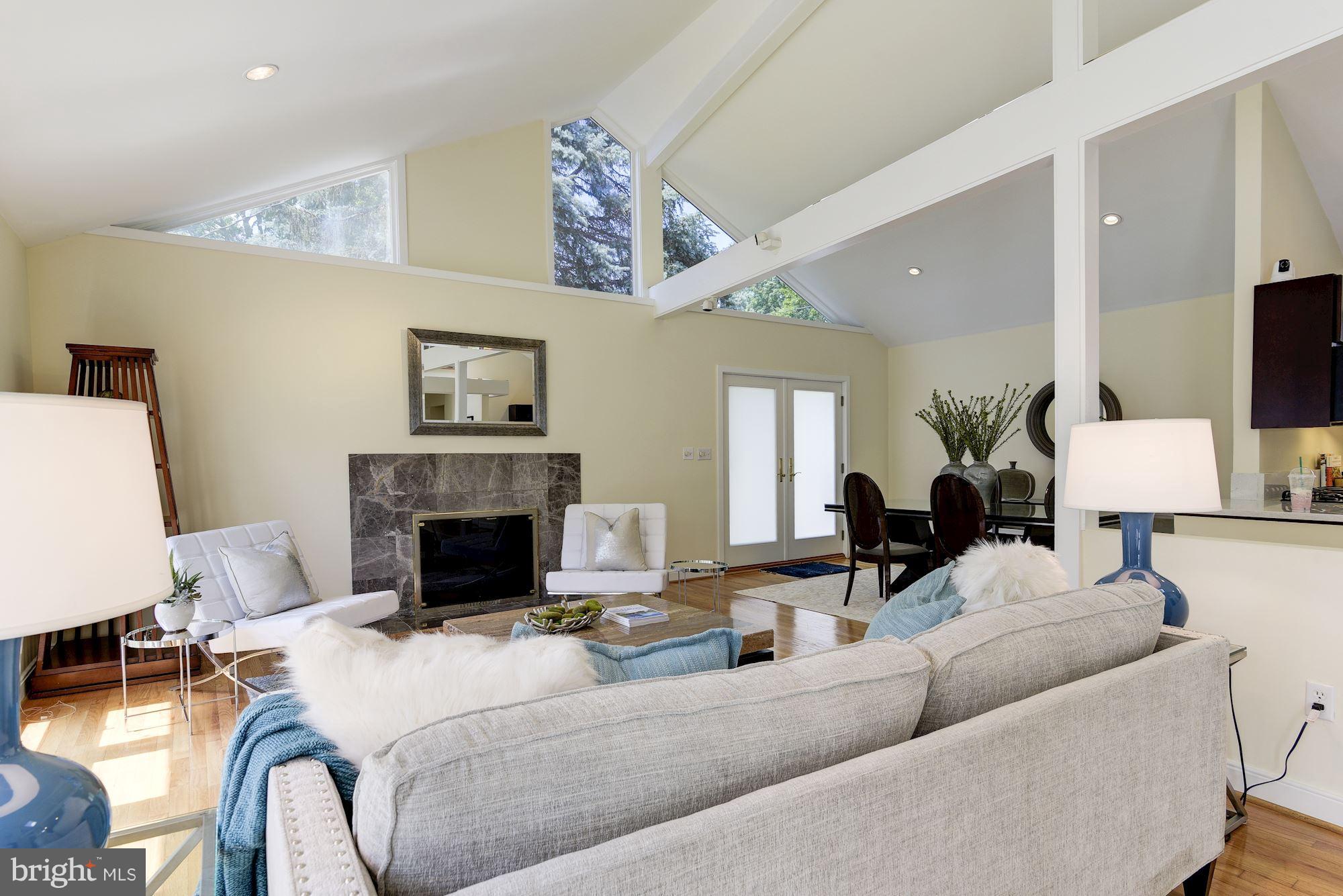 HILLMEAD - Residential