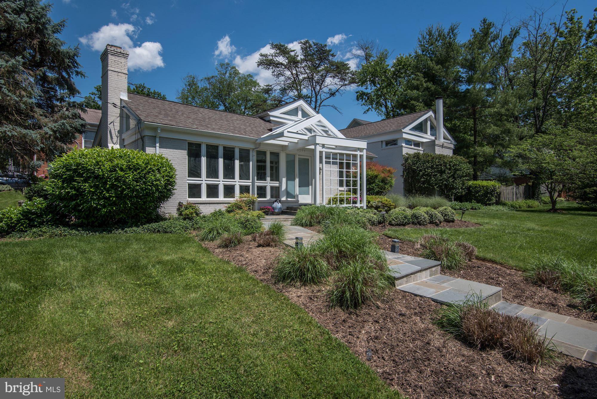 HILLMEAD - Residential