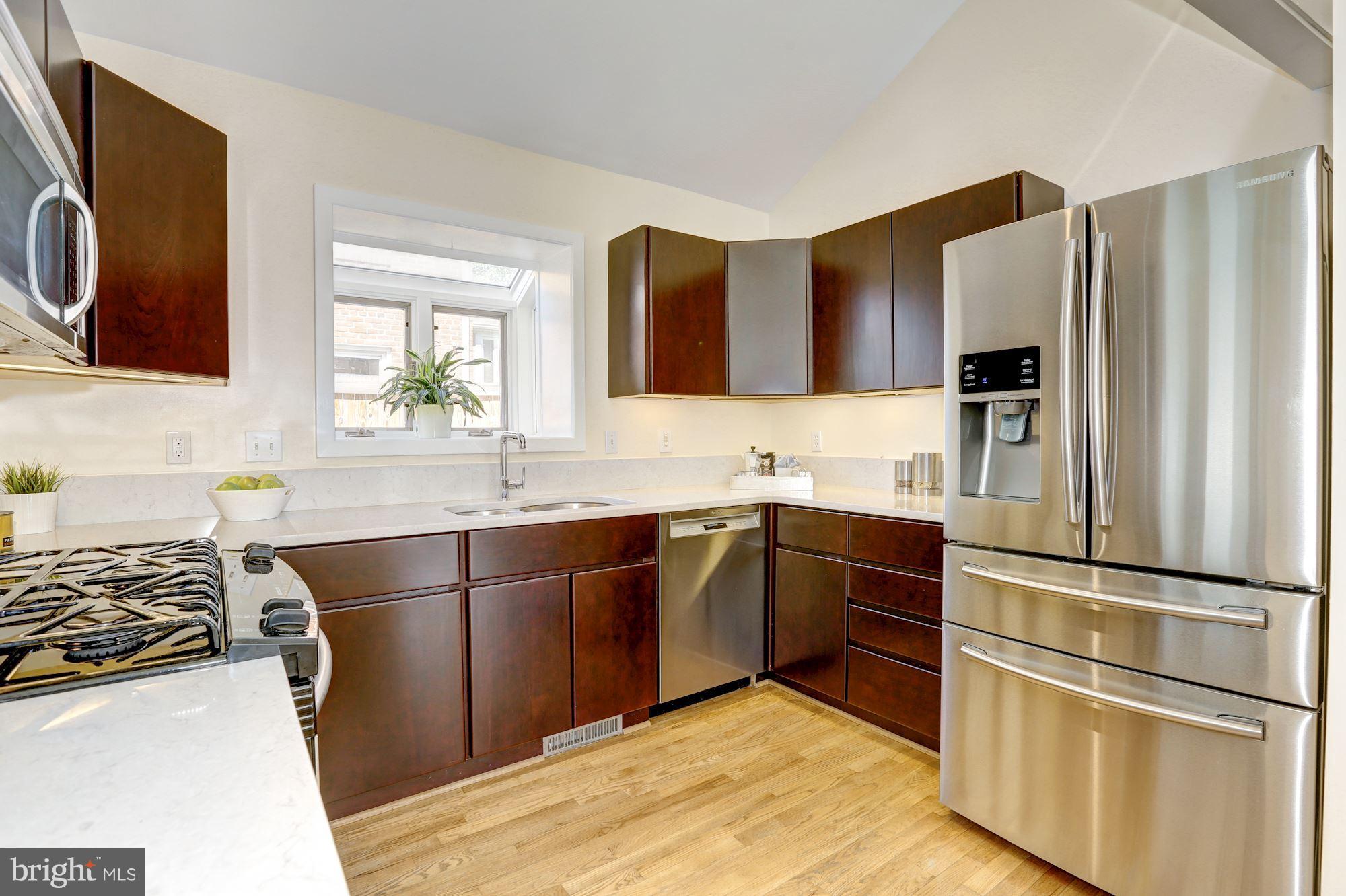 HILLMEAD - Residential