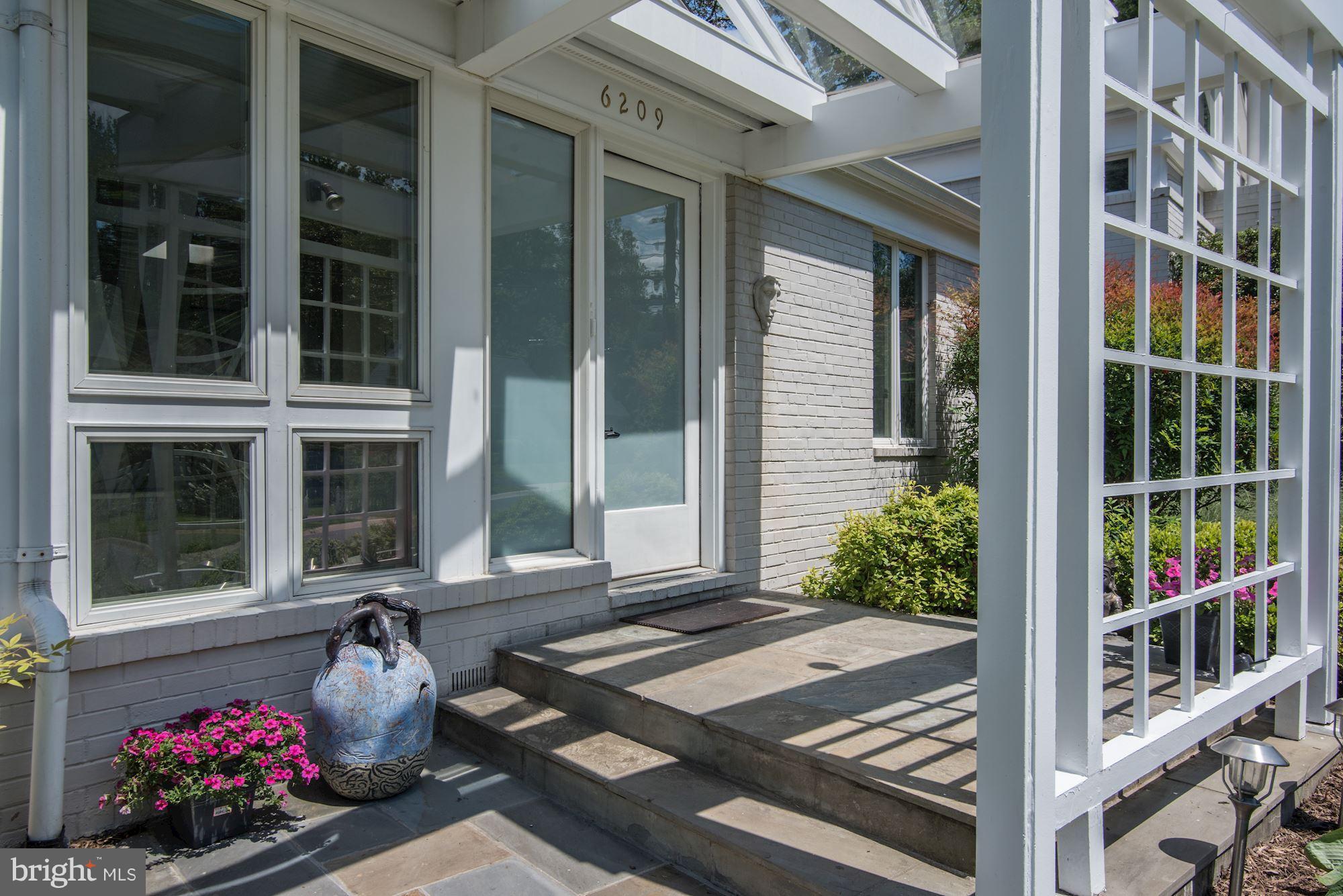 HILLMEAD - Residential