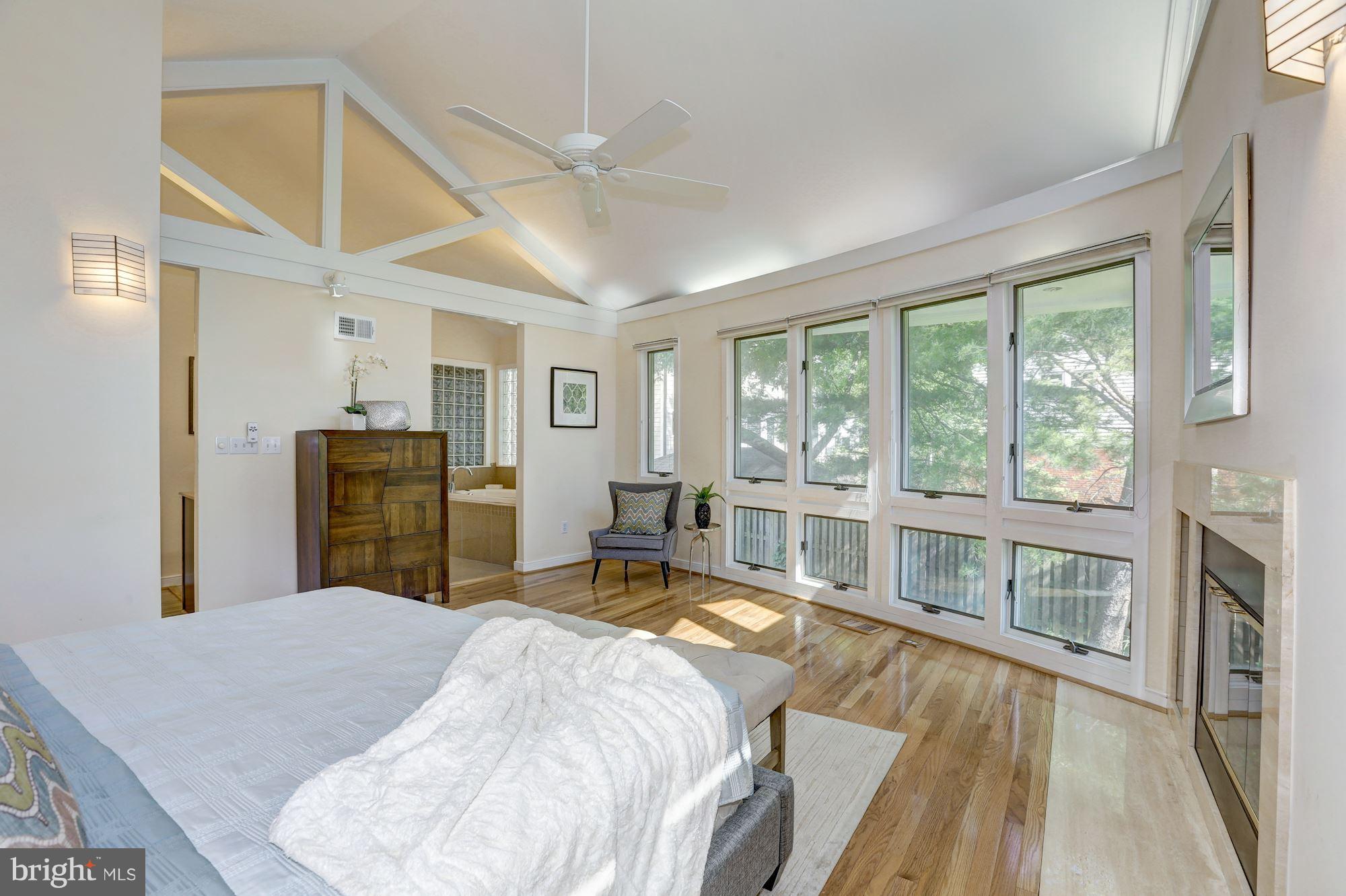 HILLMEAD - Residential