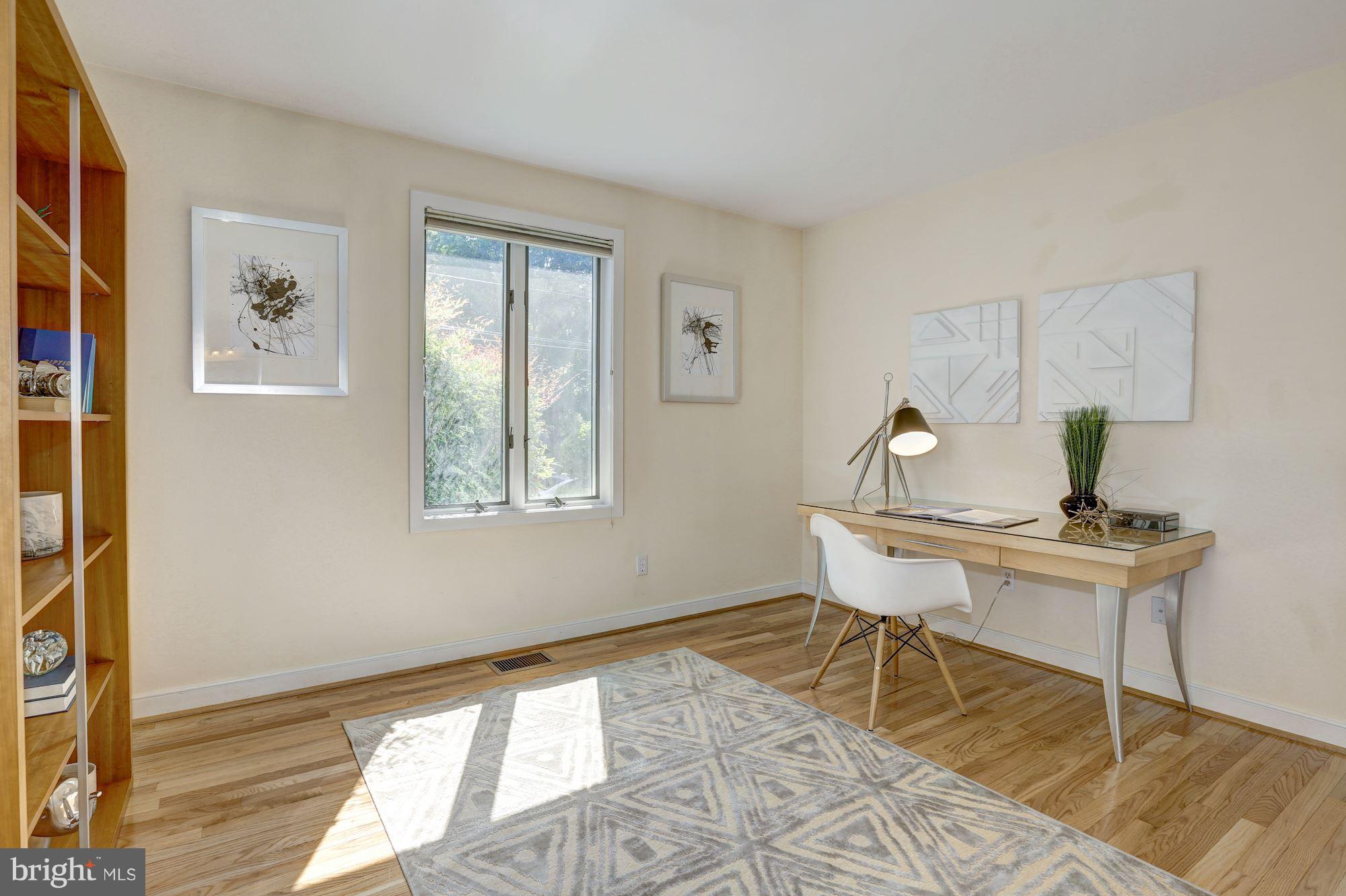 HILLMEAD - Residential