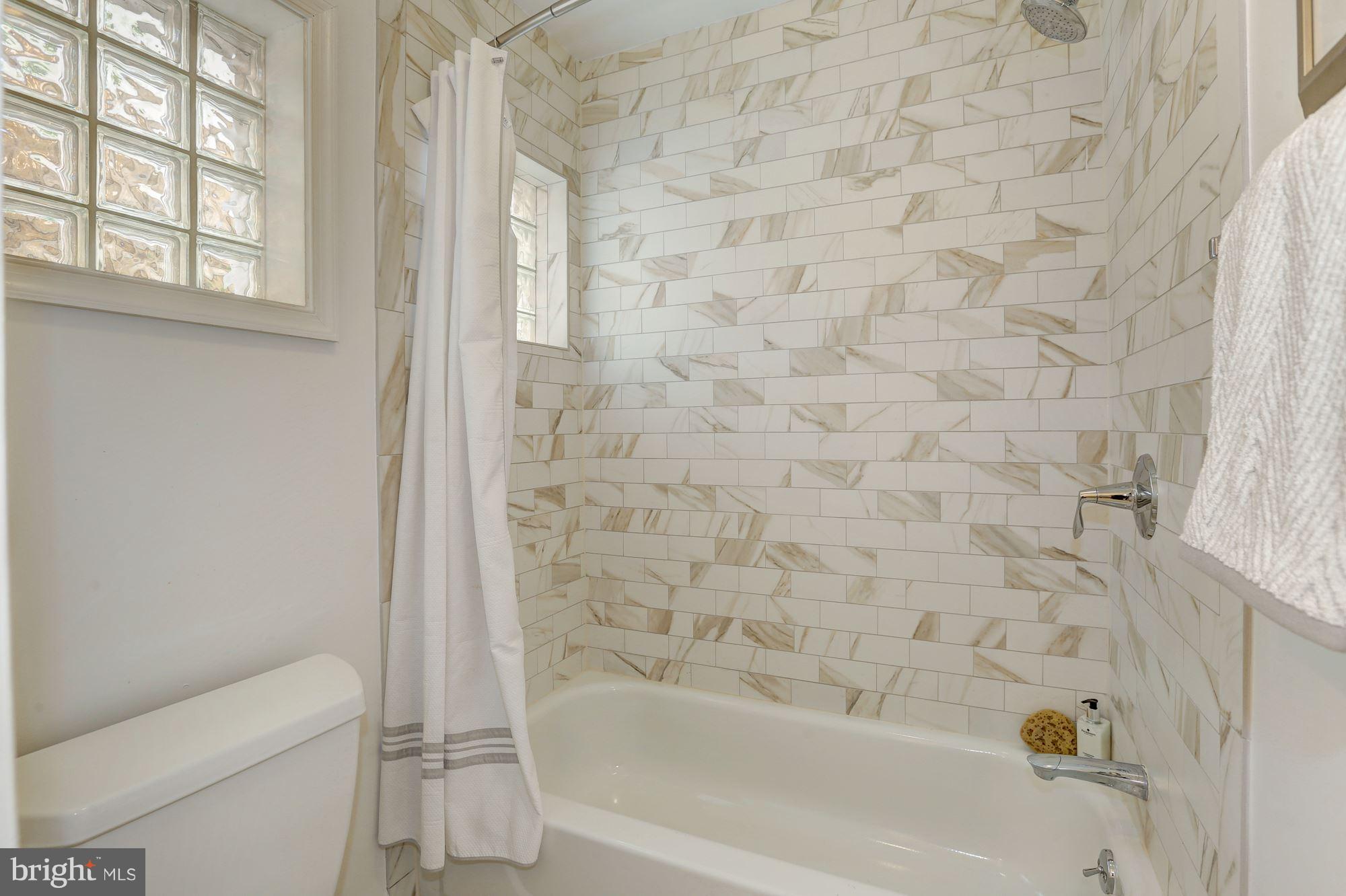 HILLMEAD - Residential