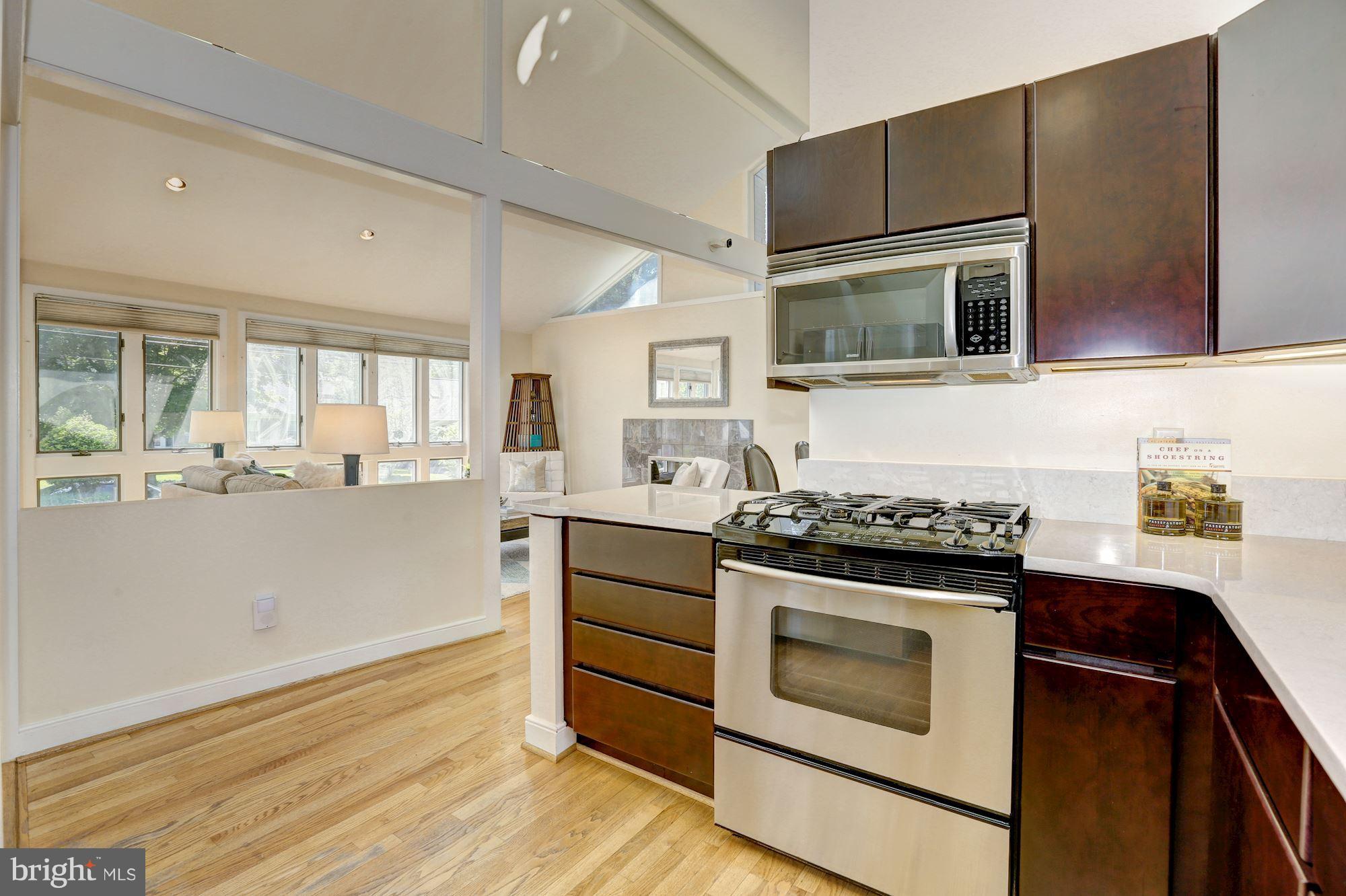 HILLMEAD - Residential