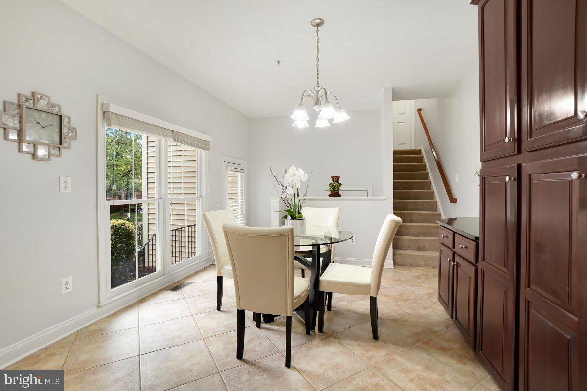 KING FARM WATKINS POND - Residential