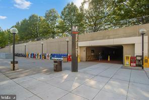 KING FARM WATKINS POND - Residential